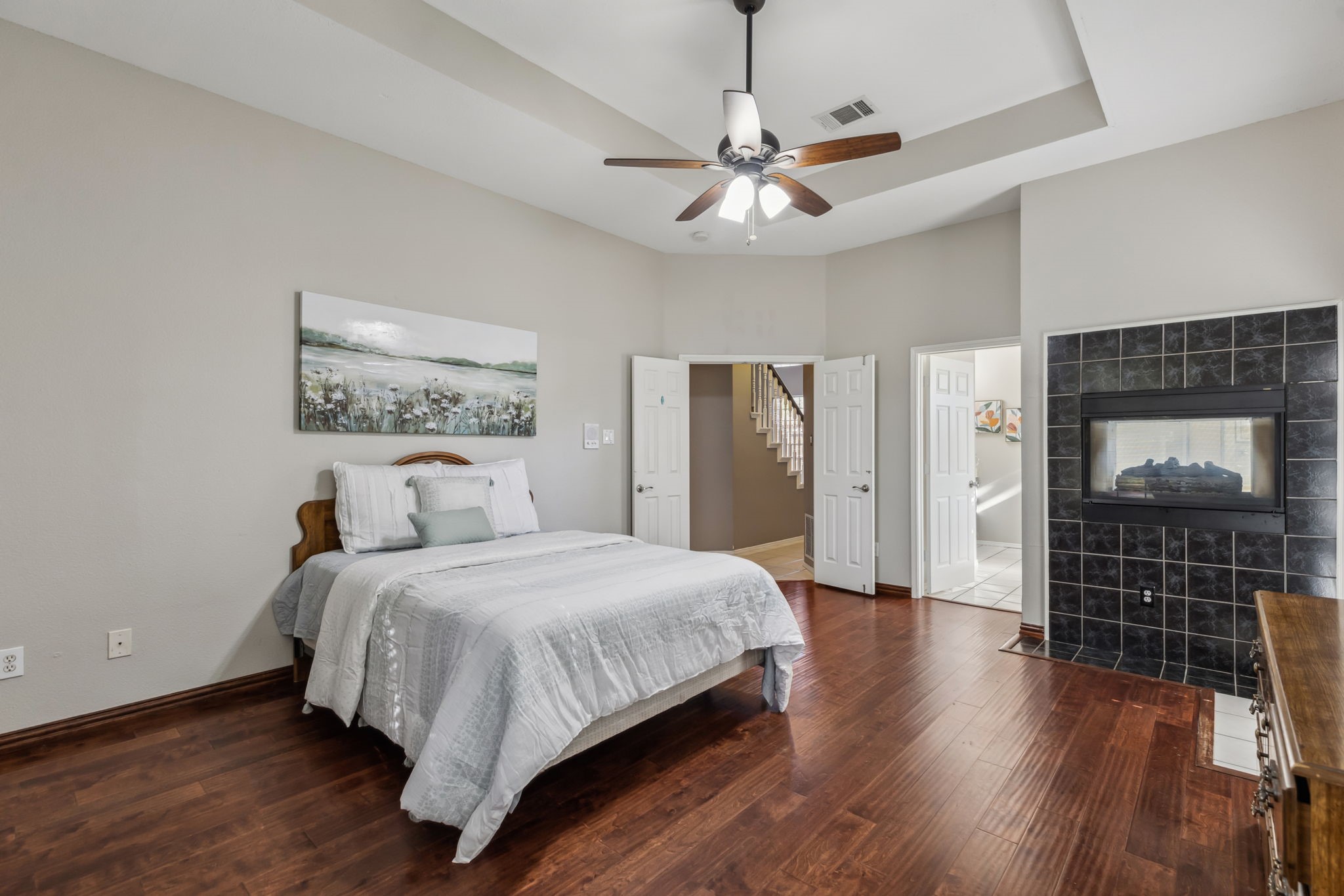 1221 Ashford Lane