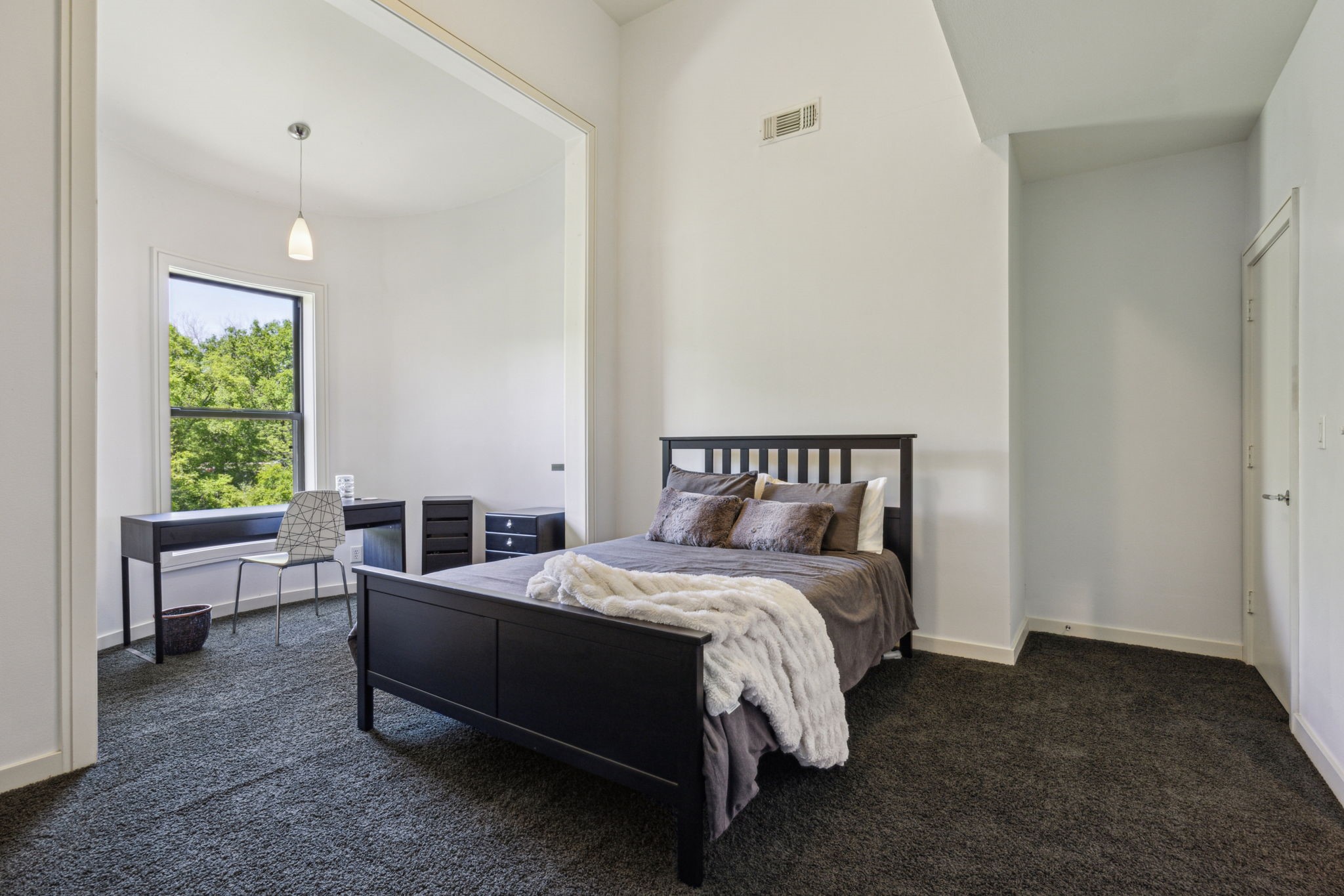 577 Country Club Road