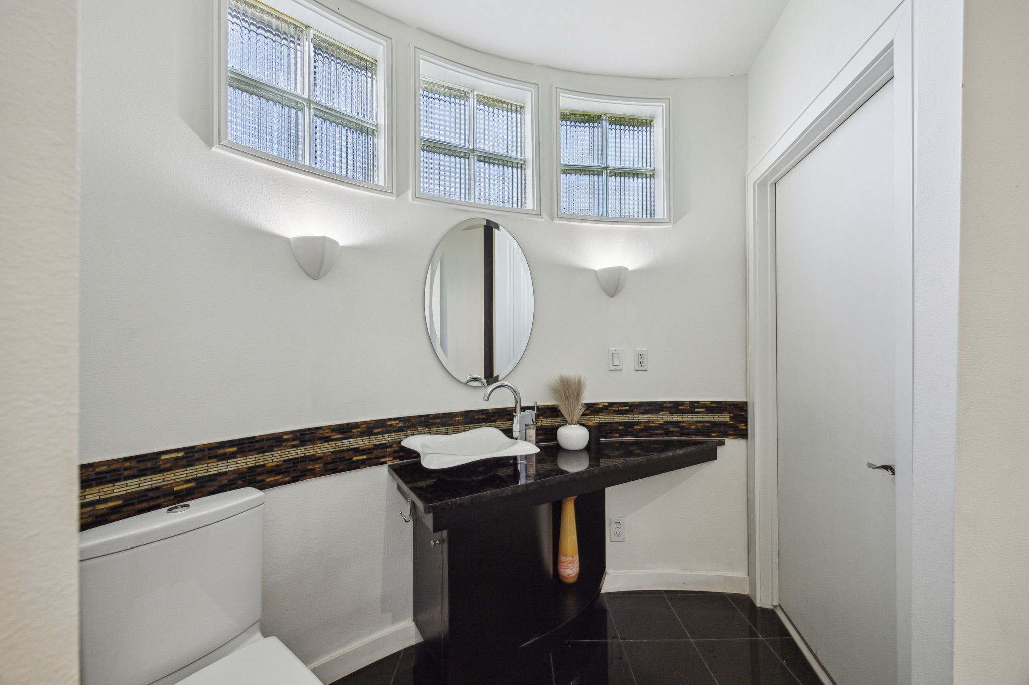 577 Country Club Road