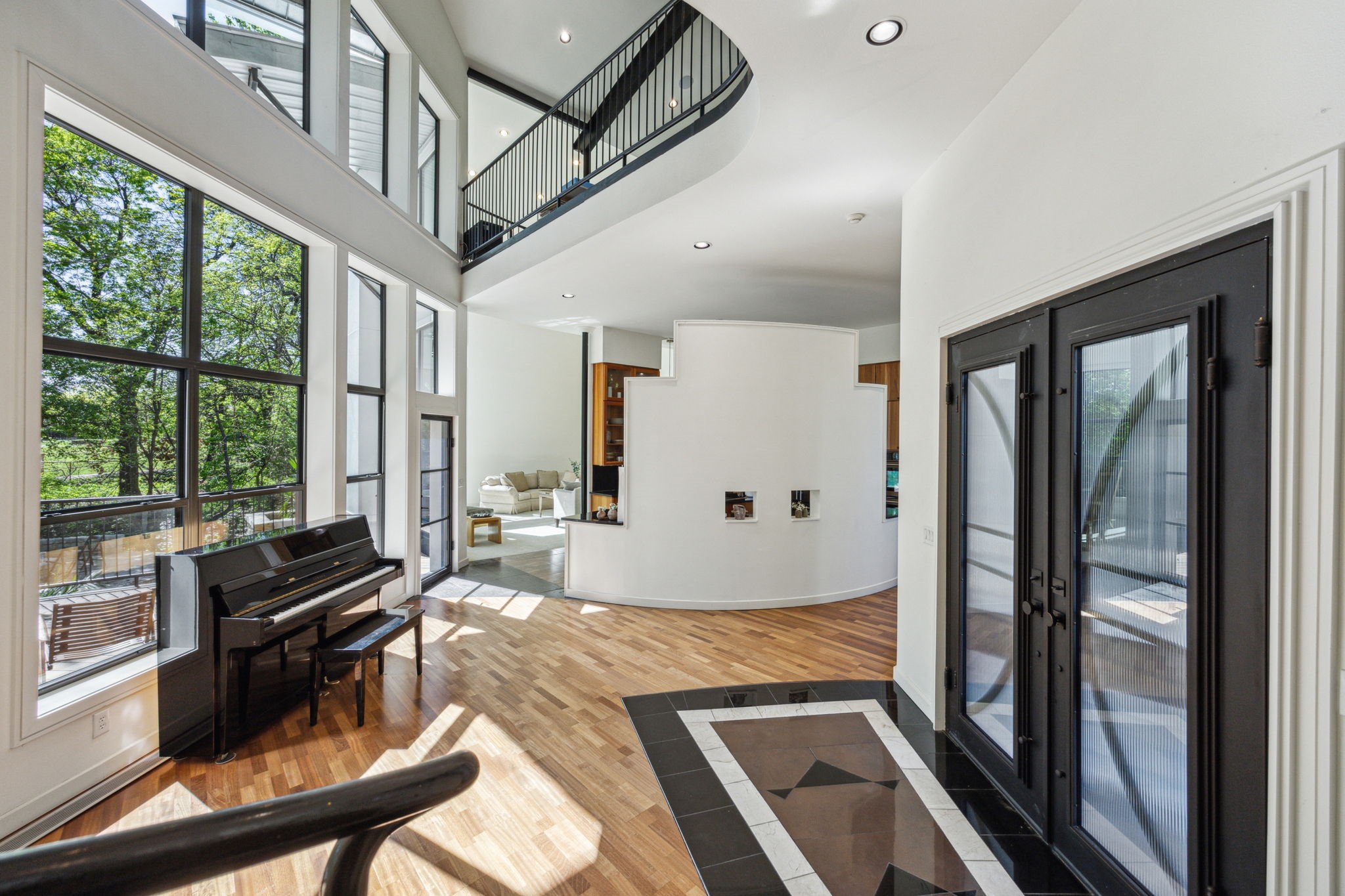 577 Country Club Road