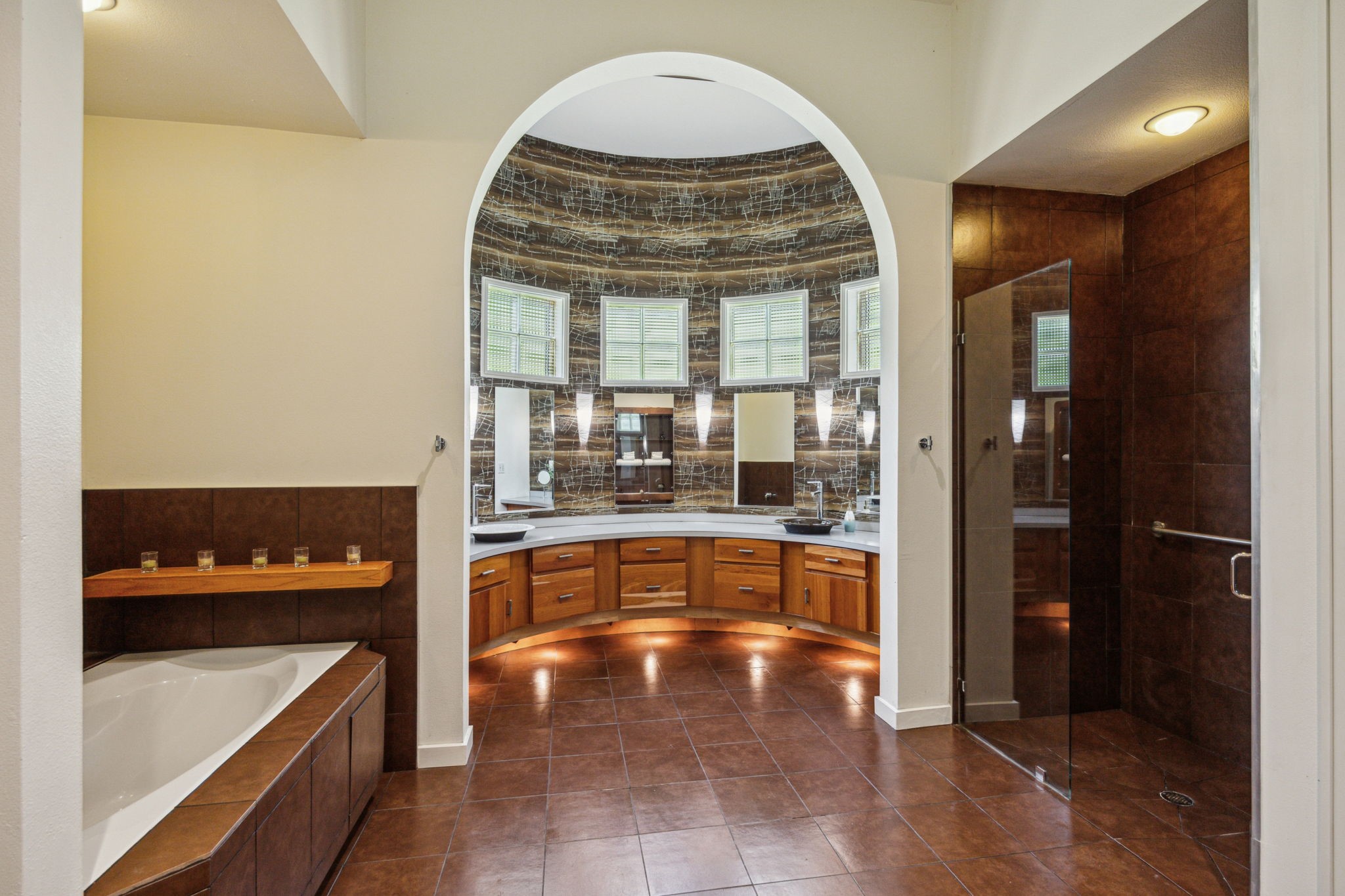 577 Country Club Road