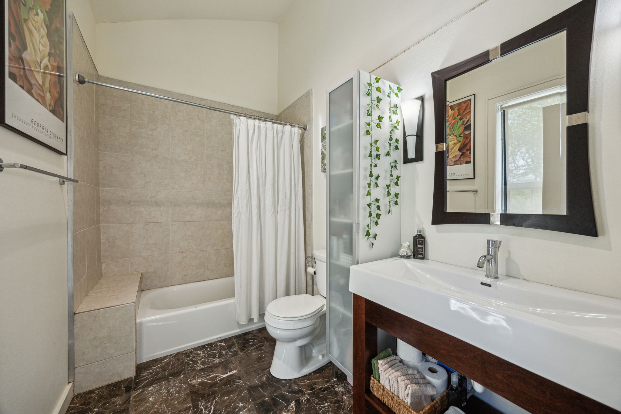 577 Country Club Road