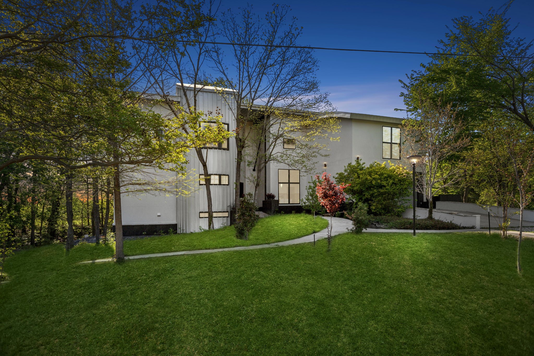 577 Country Club Road