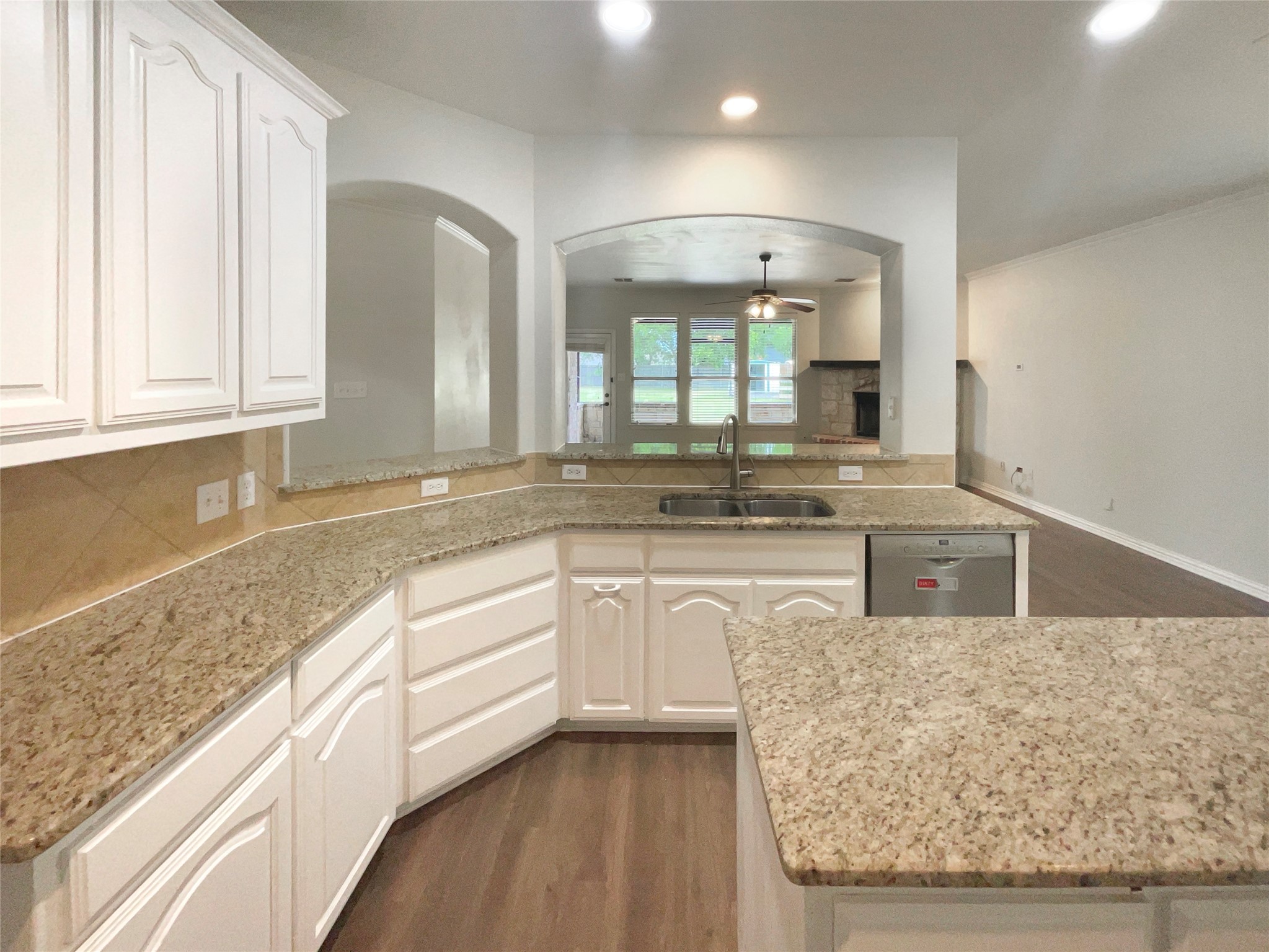 1005 Lake Hollow Drive
