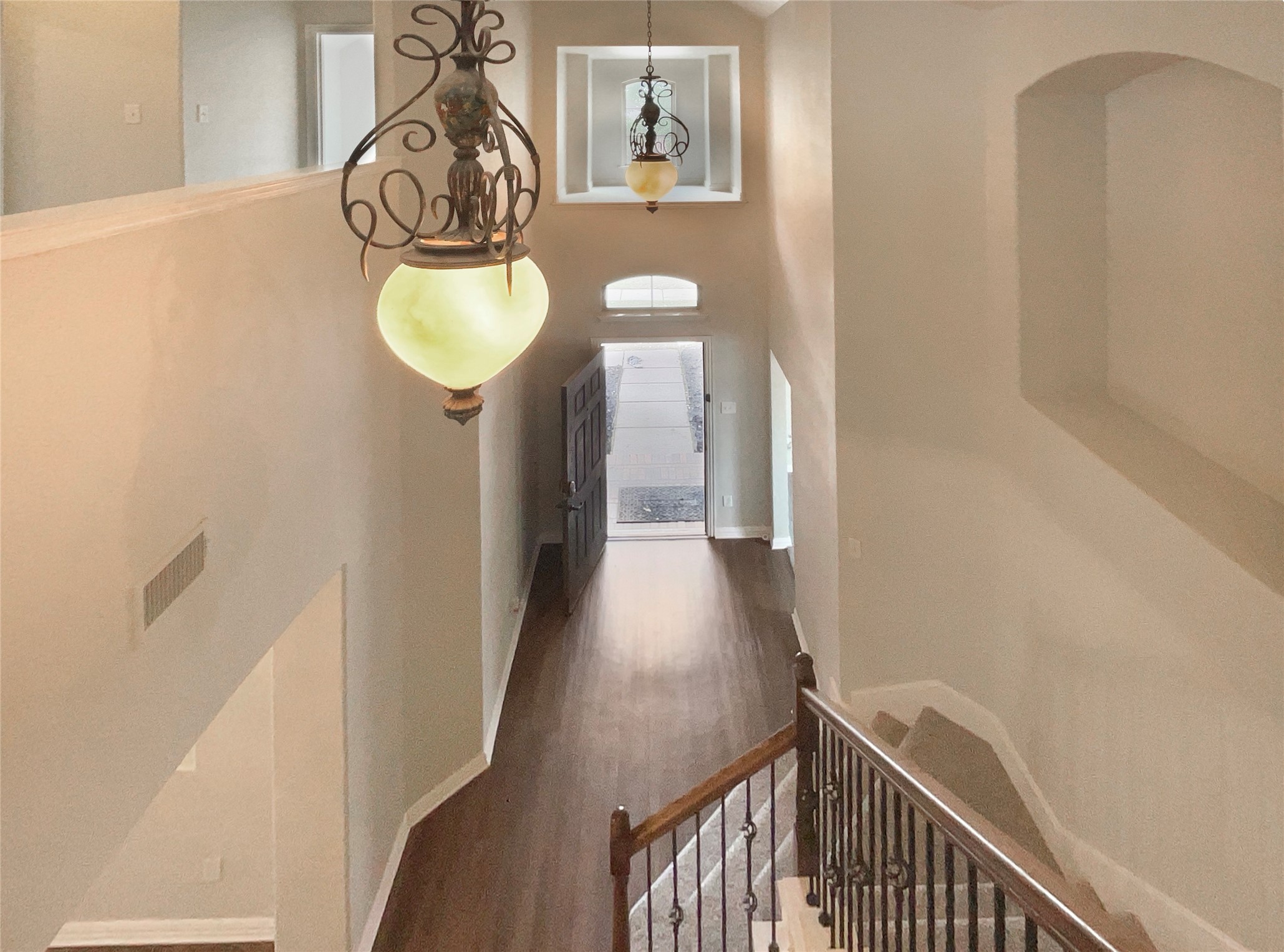 1005 Lake Hollow Drive