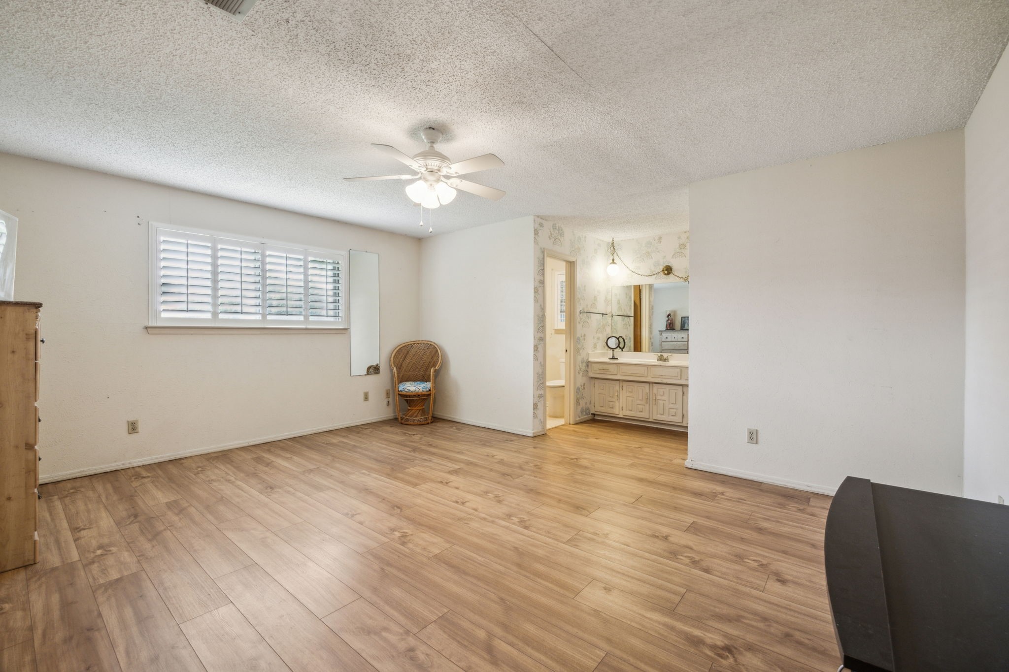 614 Willowbrook Circle