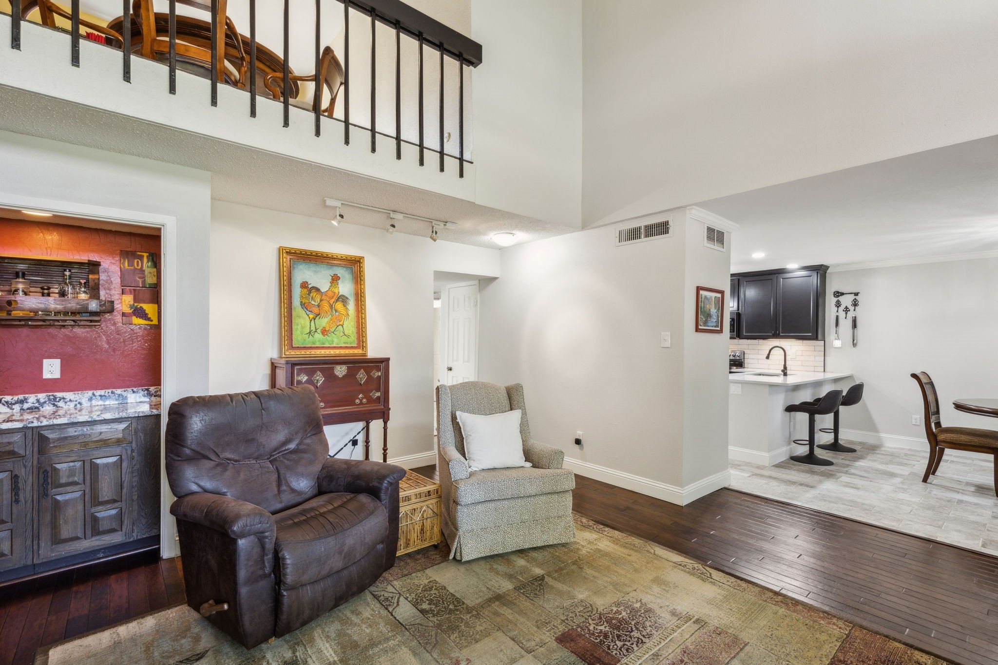 2902 Shady Lake Circle