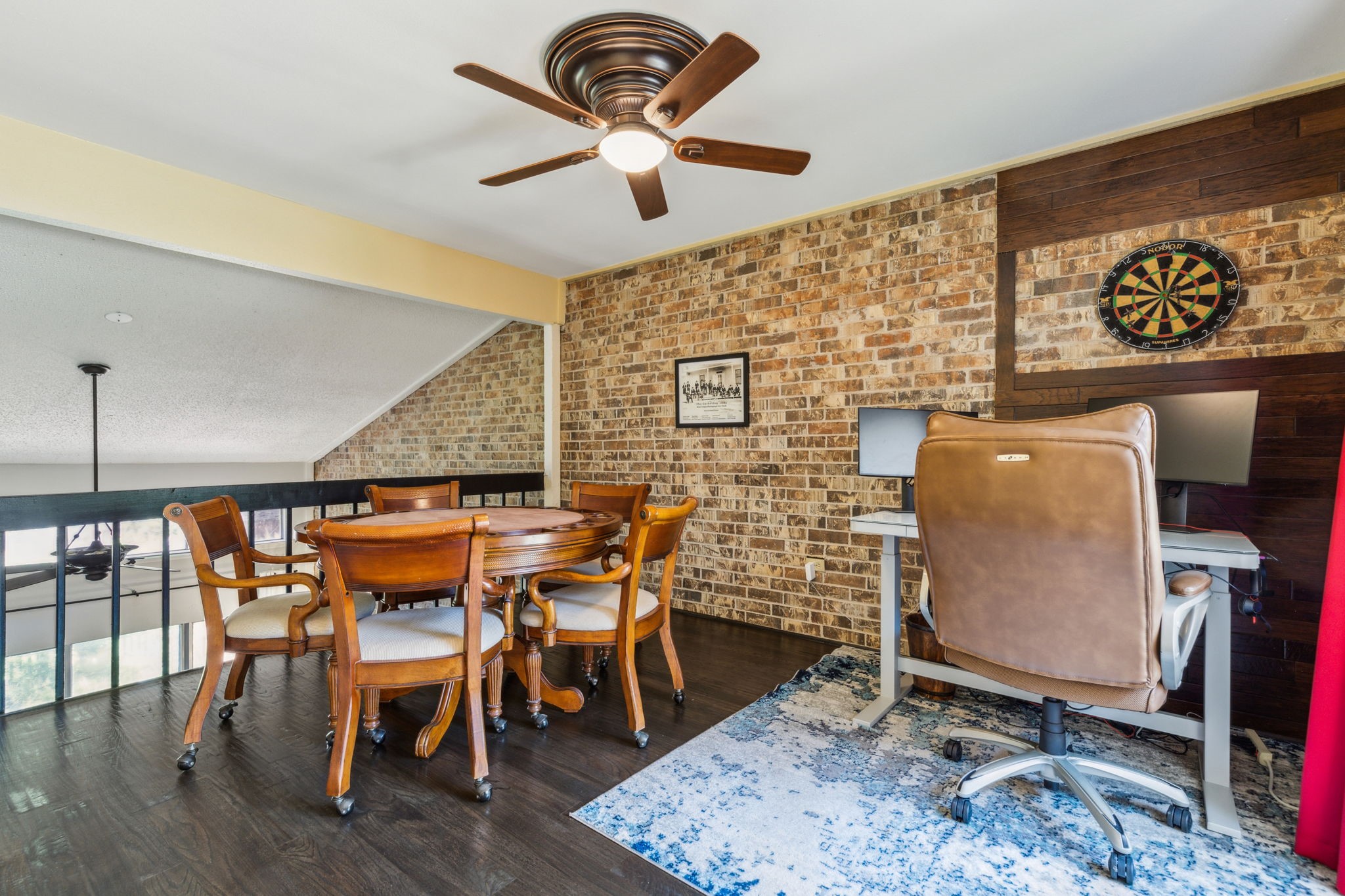 2902 Shady Lake Circle