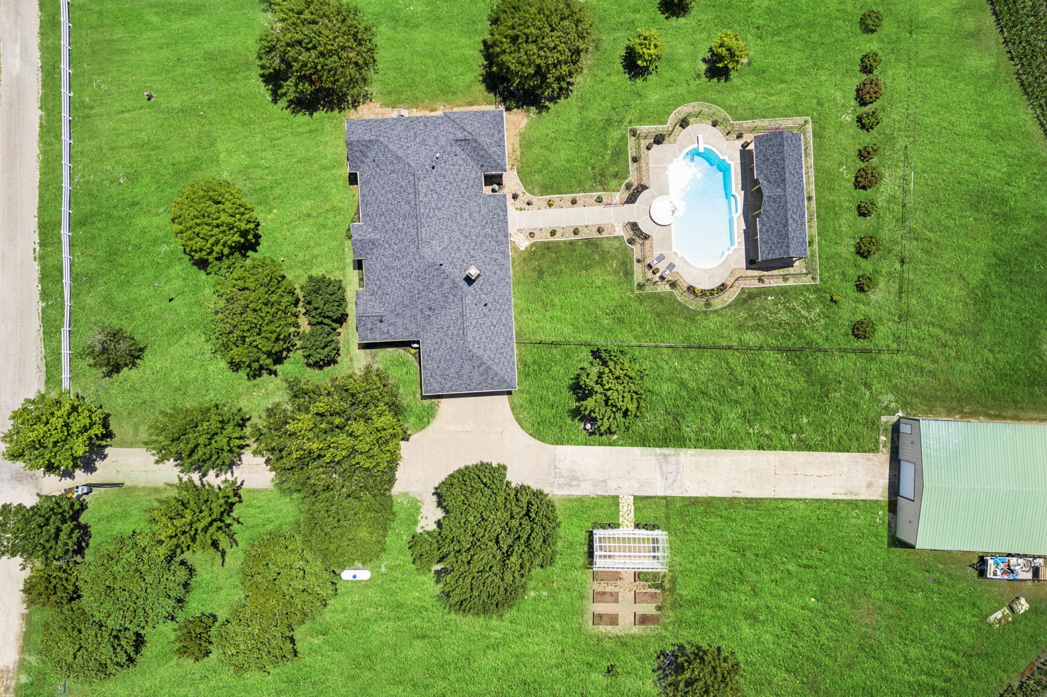 18818 Webb Lane