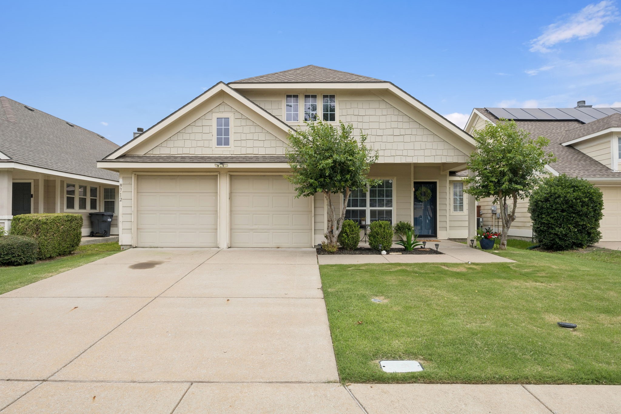 9712 Hedge Bell Drive