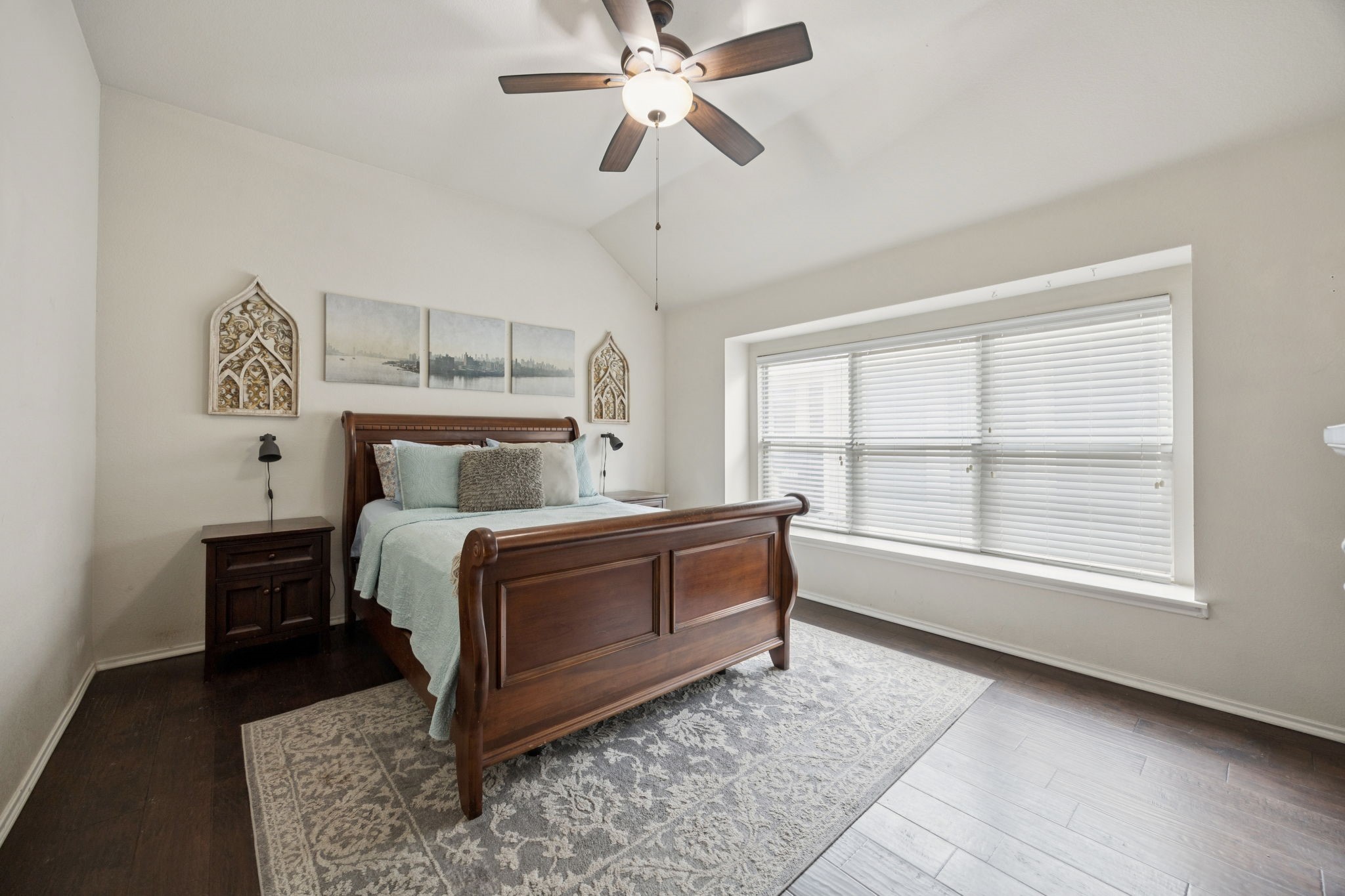 9712 Hedge Bell Drive