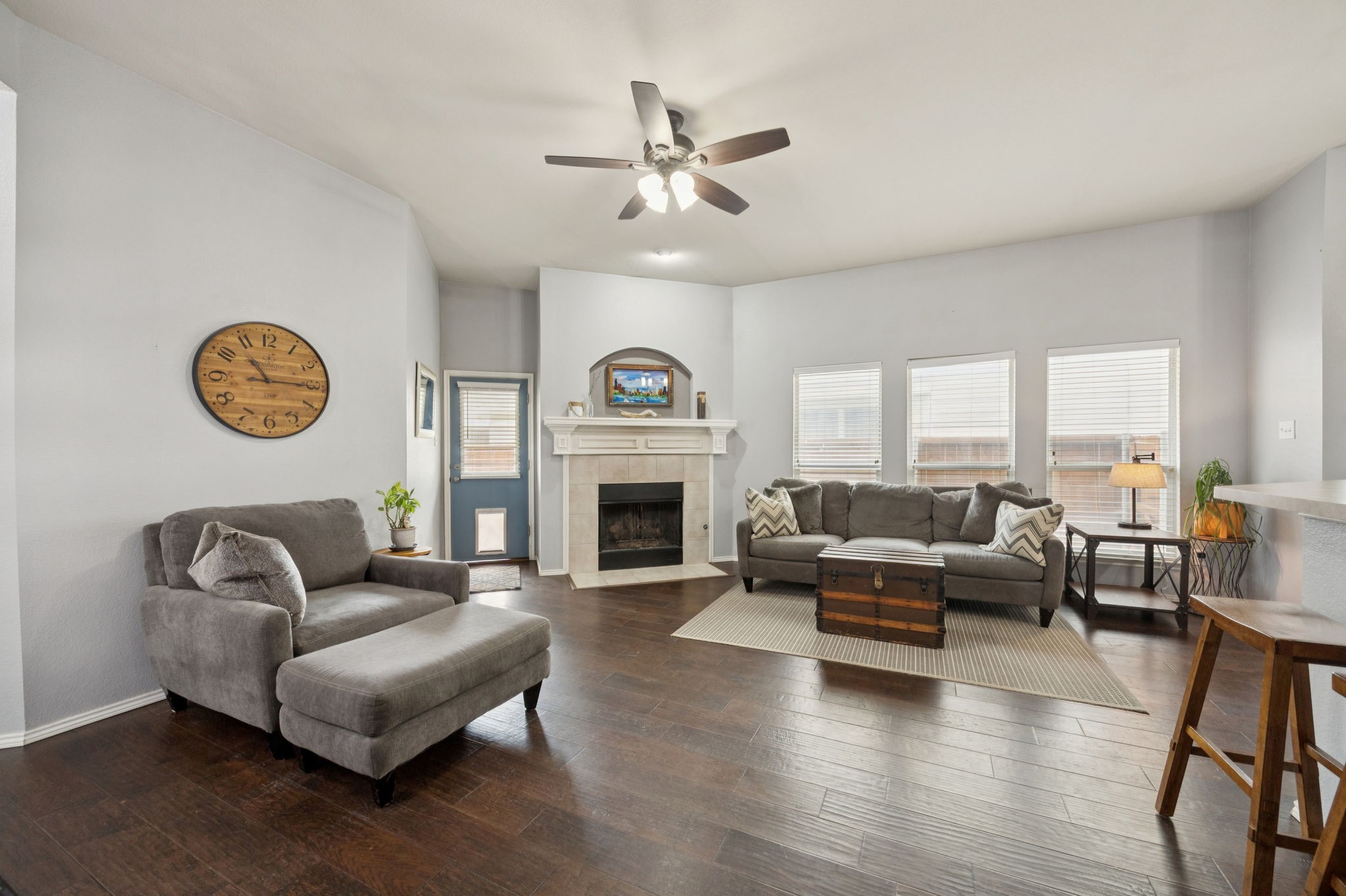 9712 Hedge Bell Drive