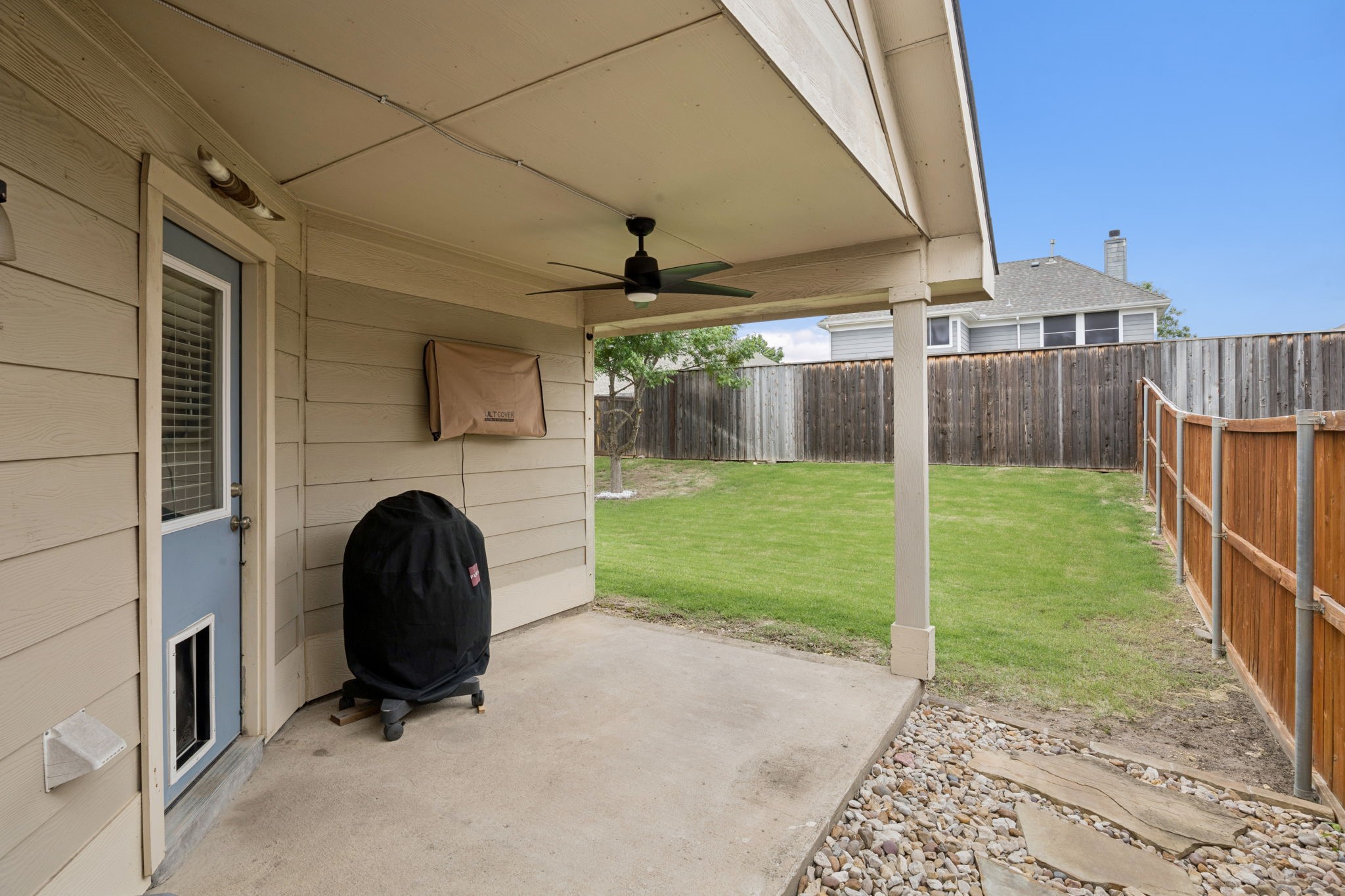 9712 Hedge Bell Drive