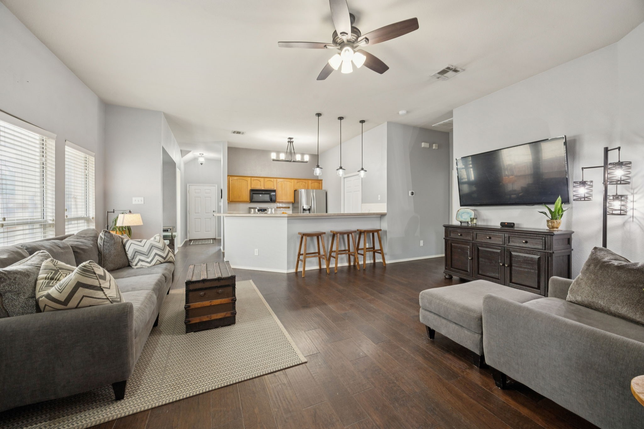 9712 Hedge Bell Drive