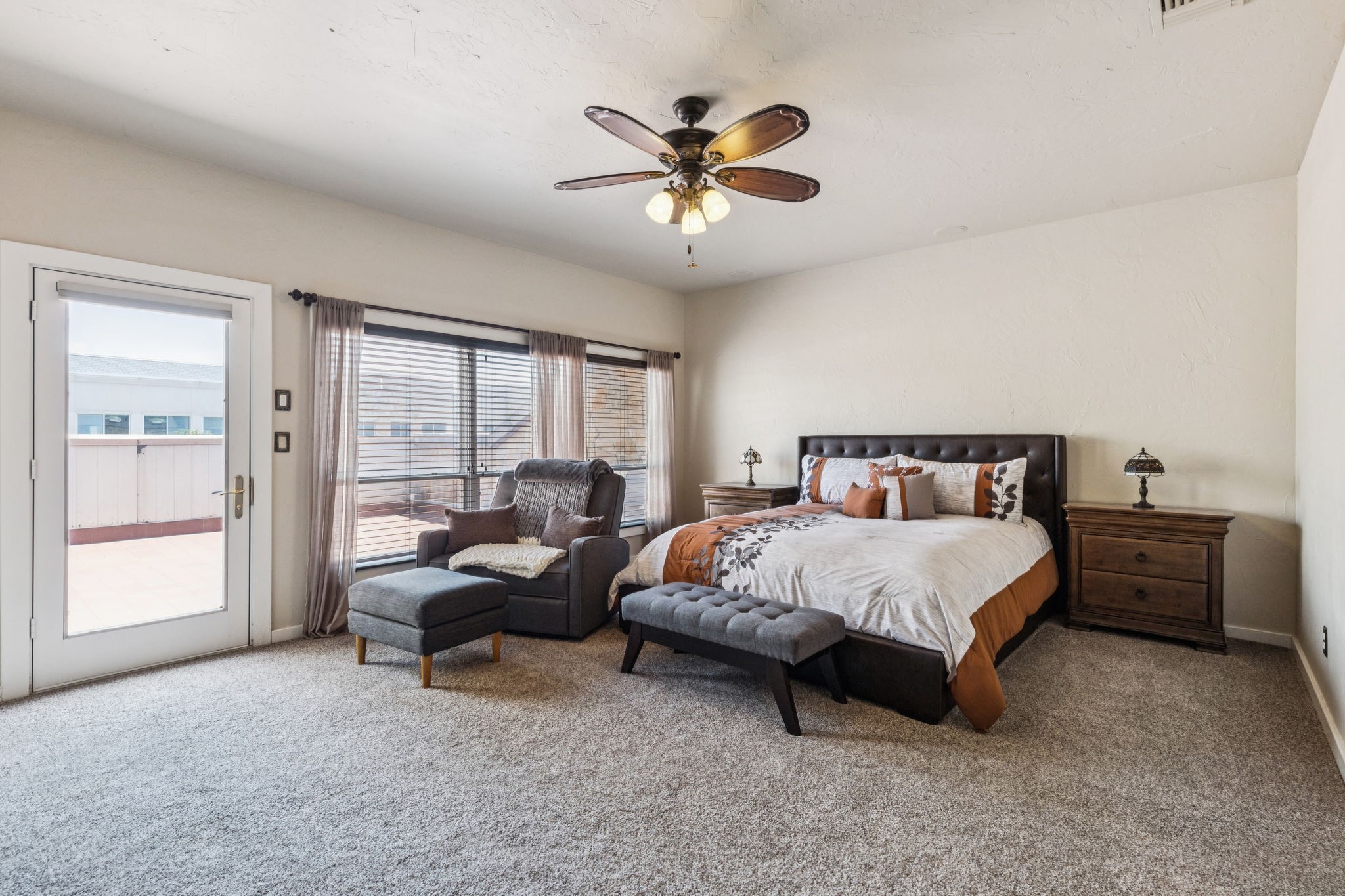 2598 King Arthur Boulevard