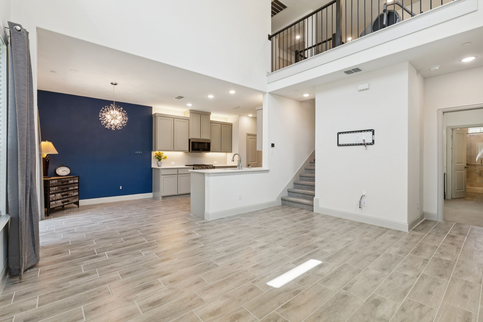984 Mikaela Drive