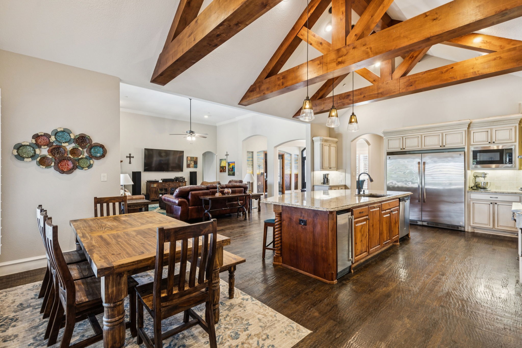 2711 Bauer Court