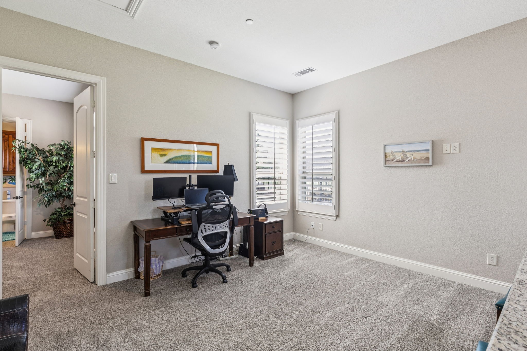2711 Bauer Court