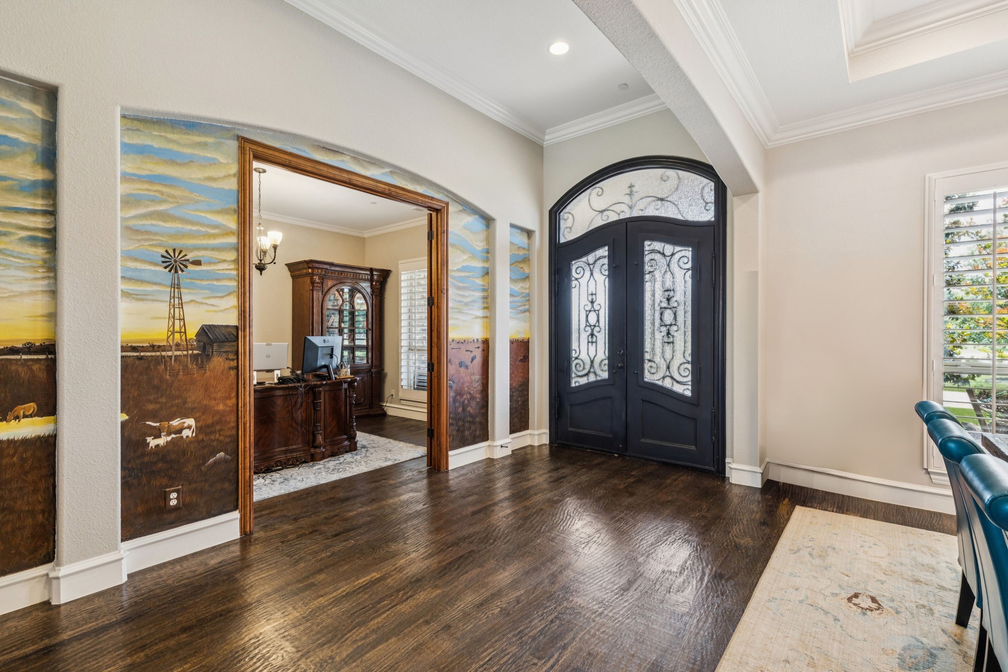 2711 Bauer Court