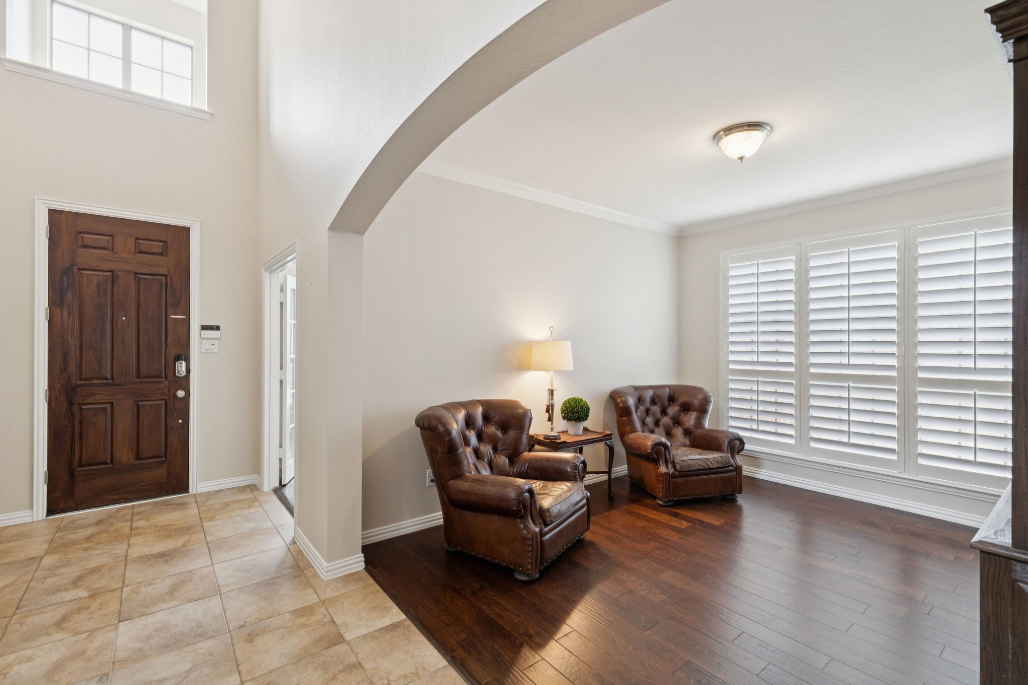927 Dunleer Drive
