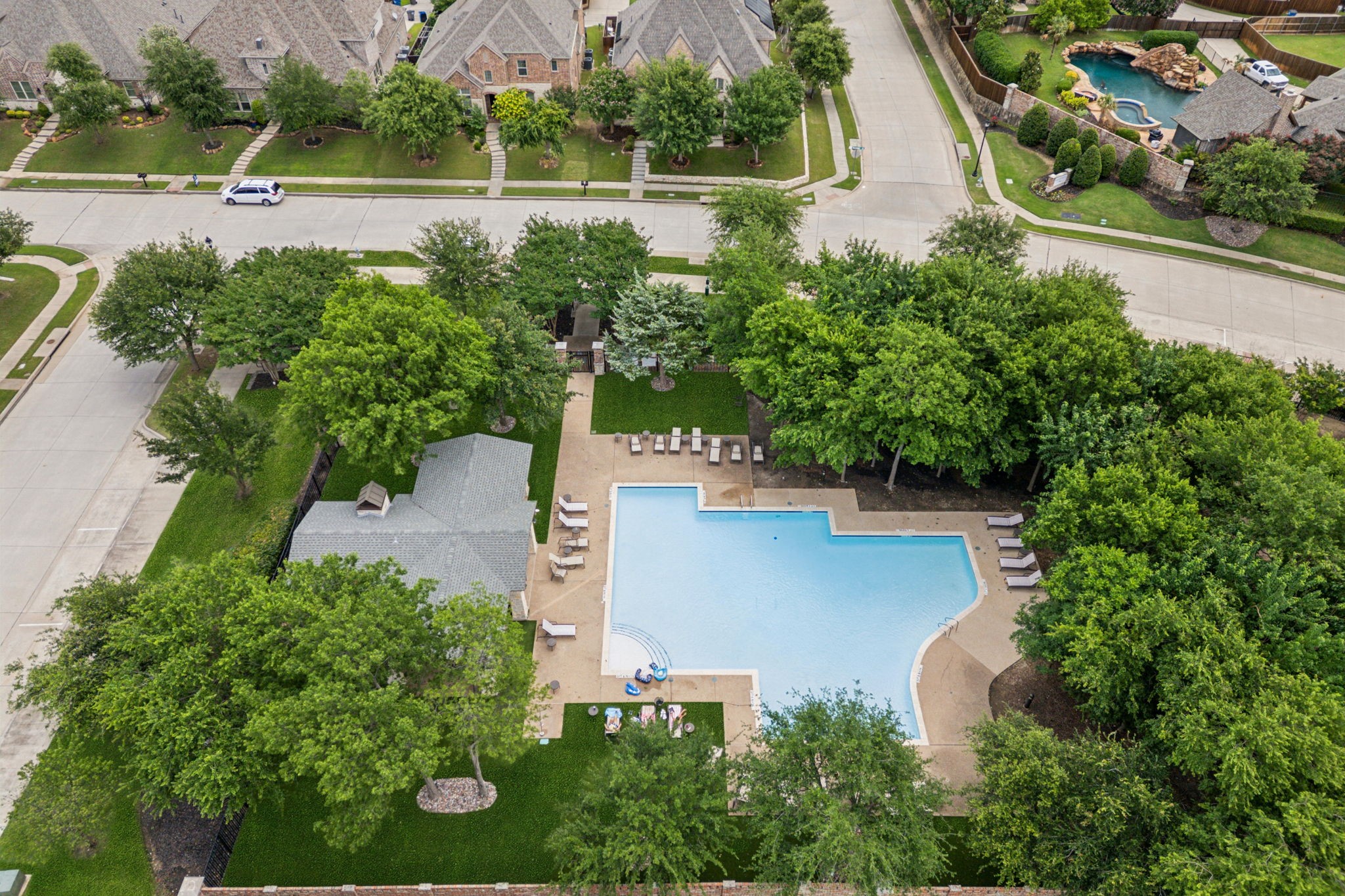 927 Dunleer Drive