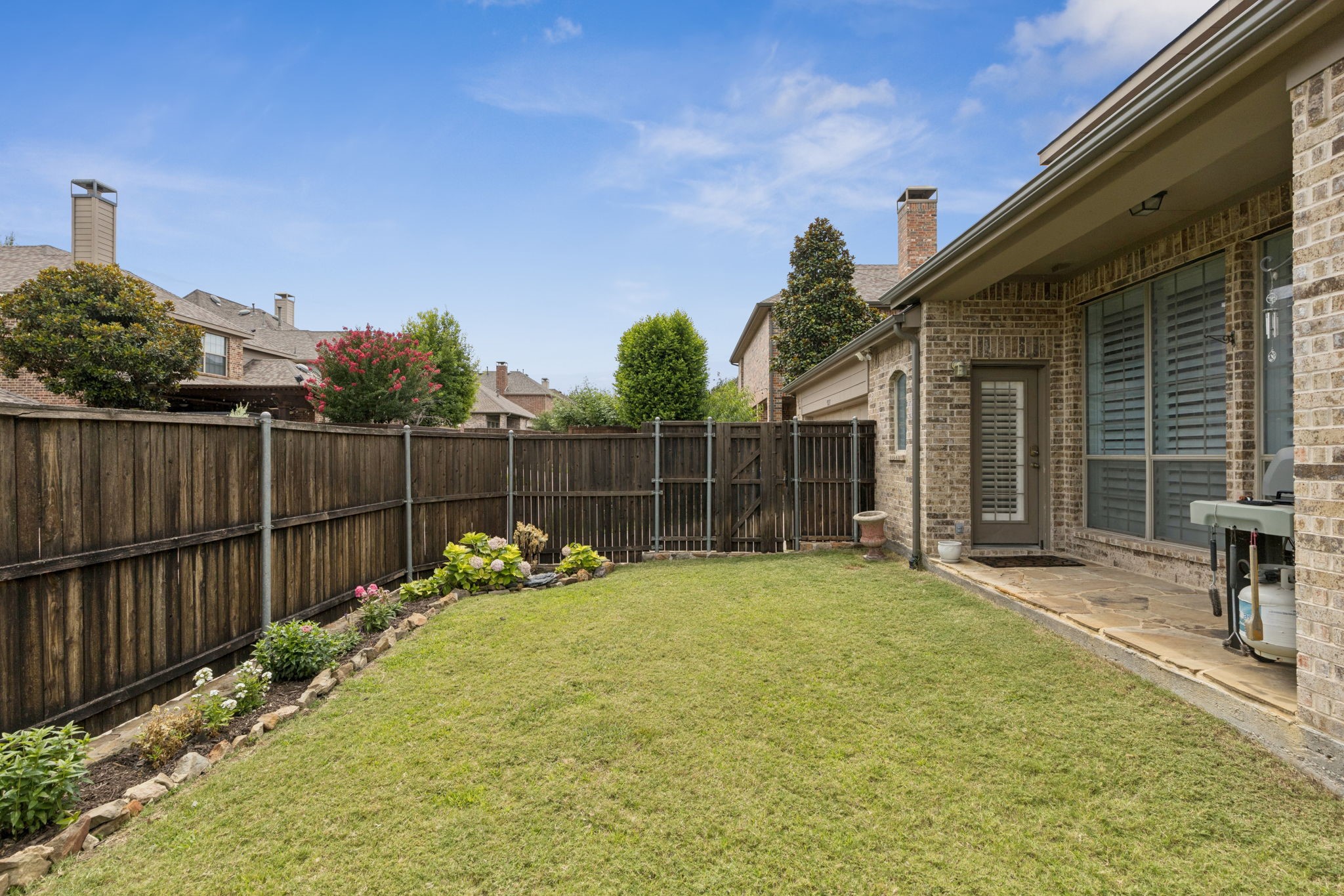 927 Dunleer Drive