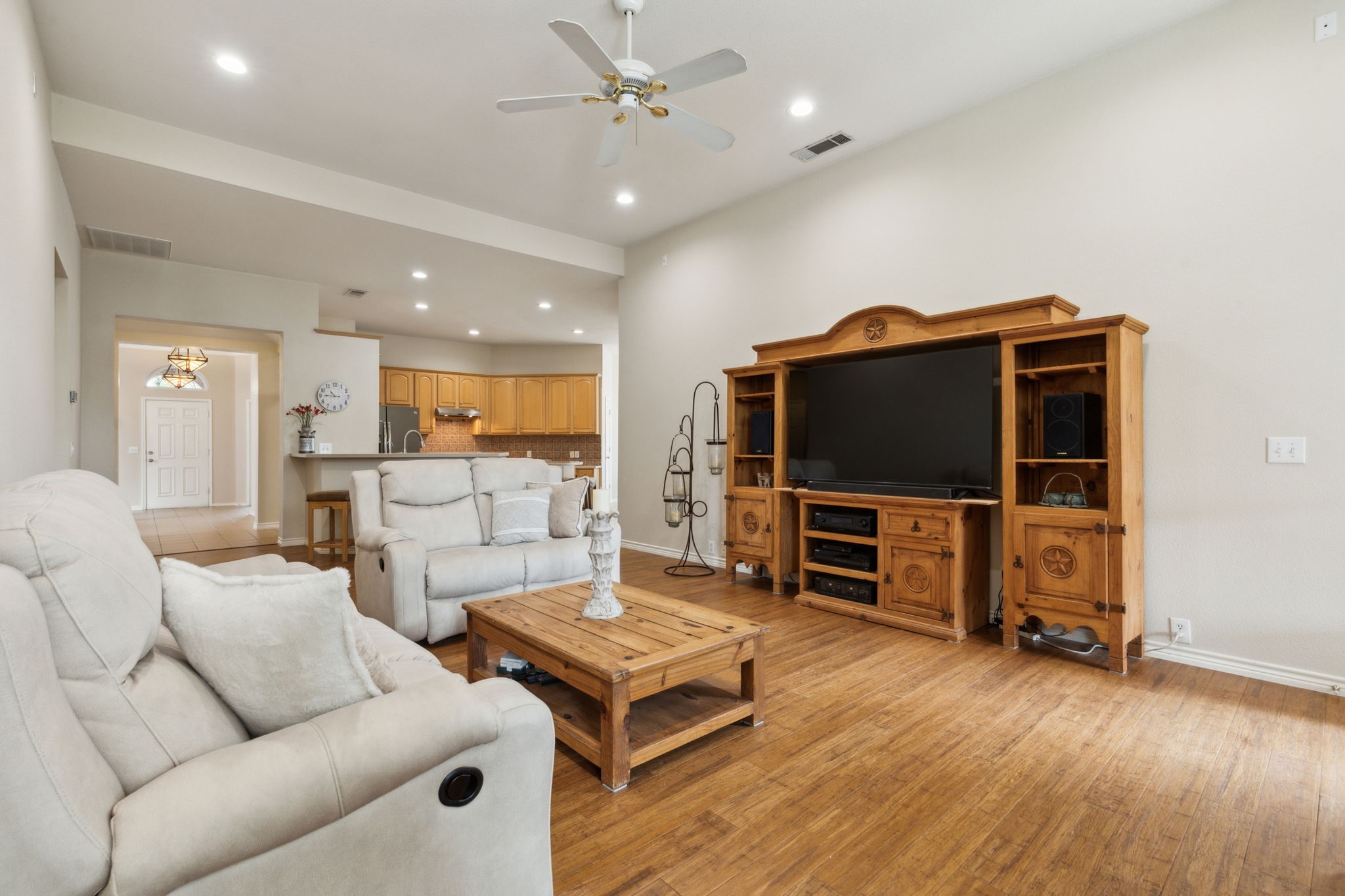 6908 Emerald Coast Drive