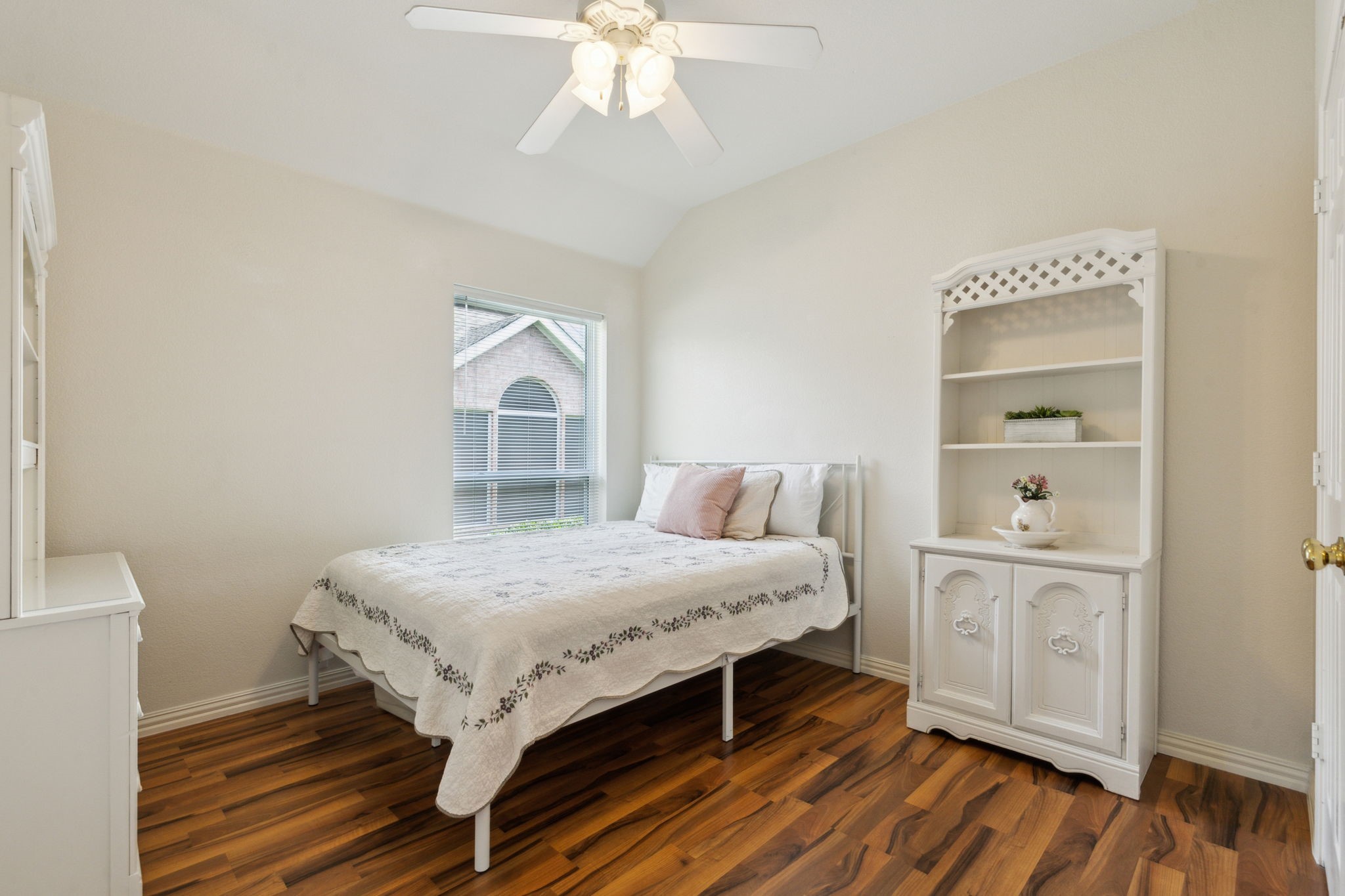 6908 Emerald Coast Drive