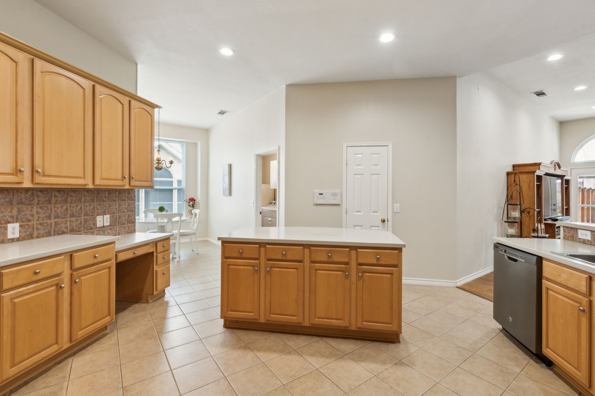 6908 Emerald Coast Drive