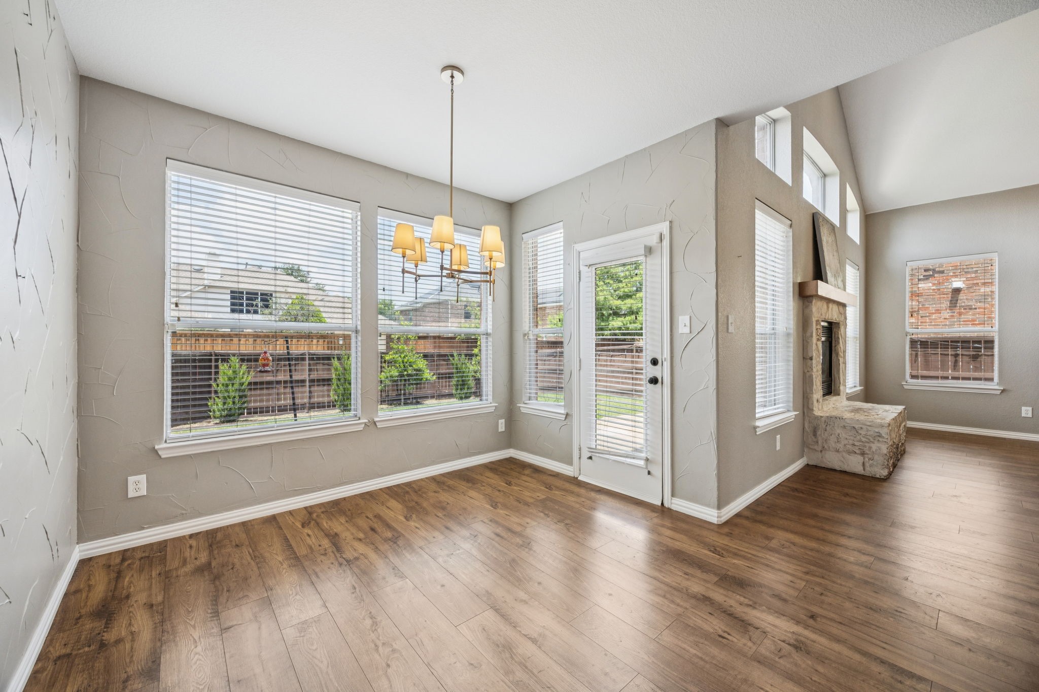 1613 Country Brook Lane