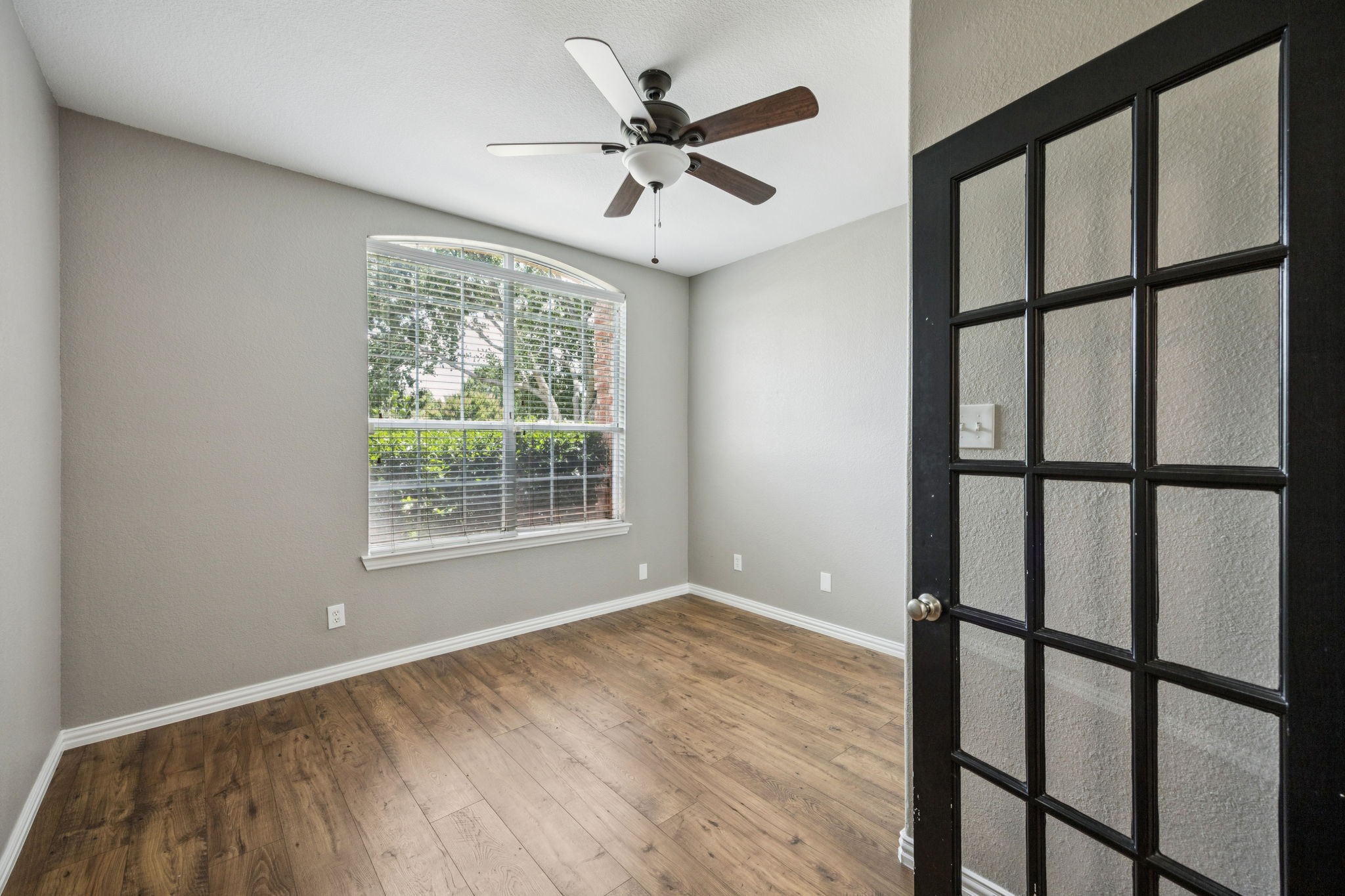 1613 Country Brook Lane