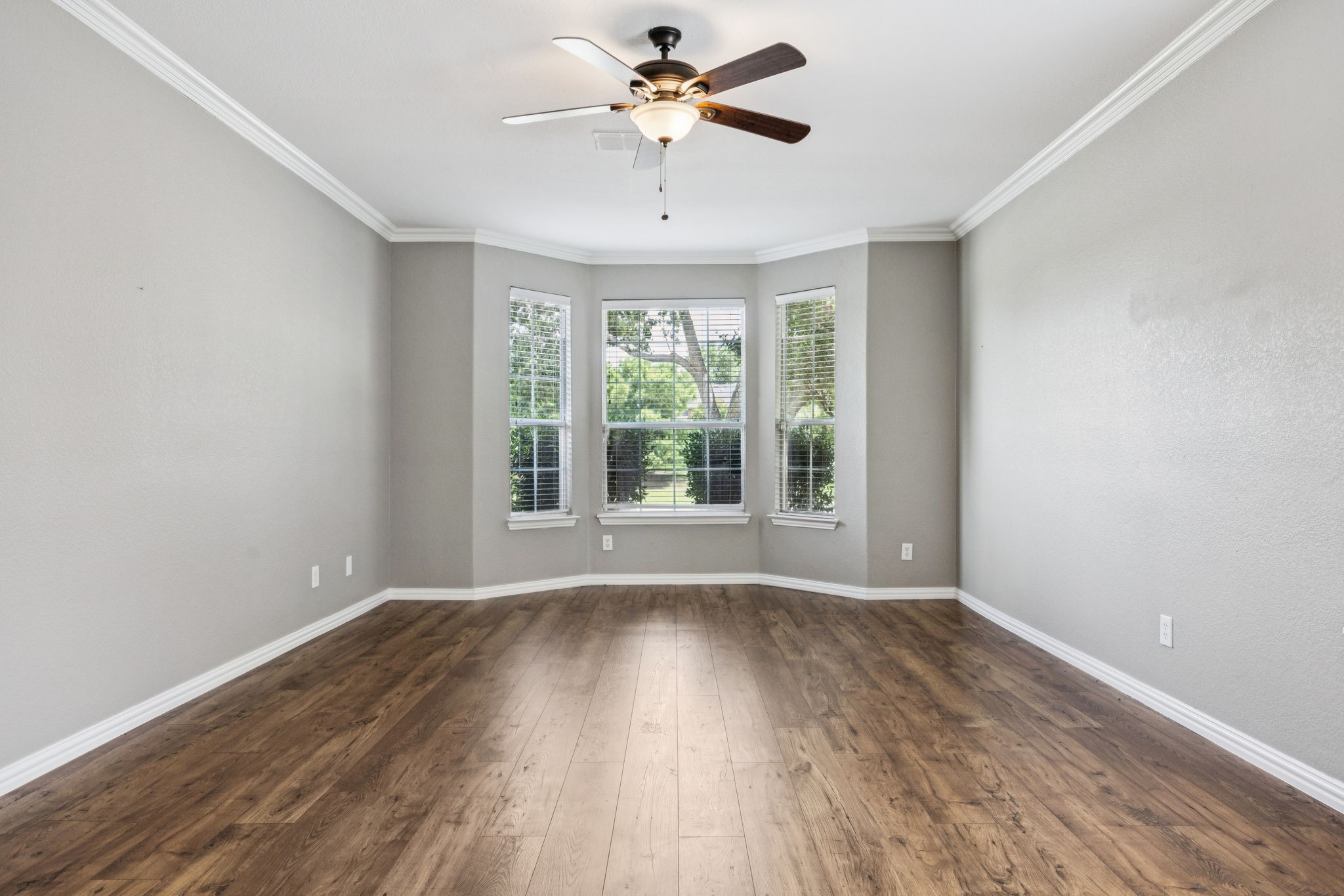 1613 Country Brook Lane