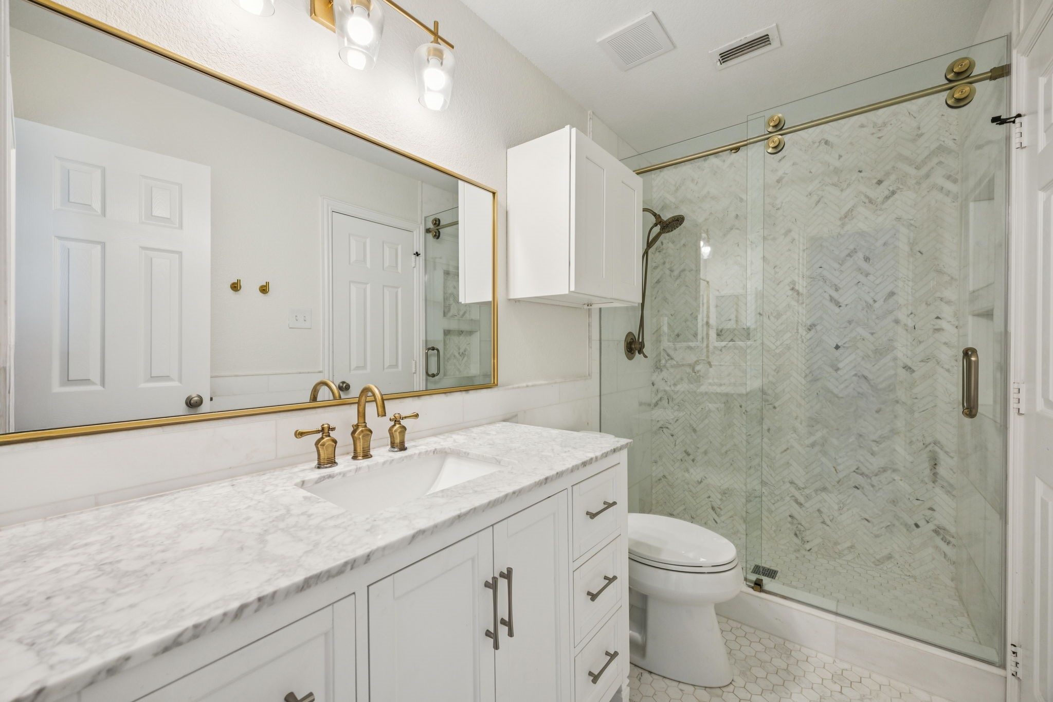 1613 Country Brook Lane