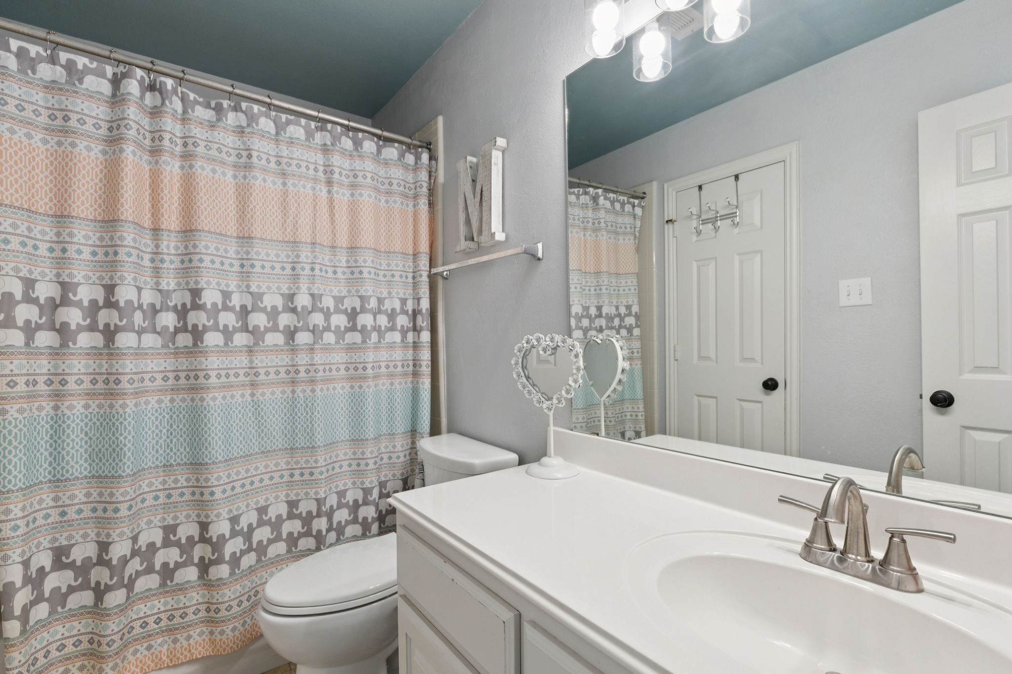 1026 Grand Teton Drive