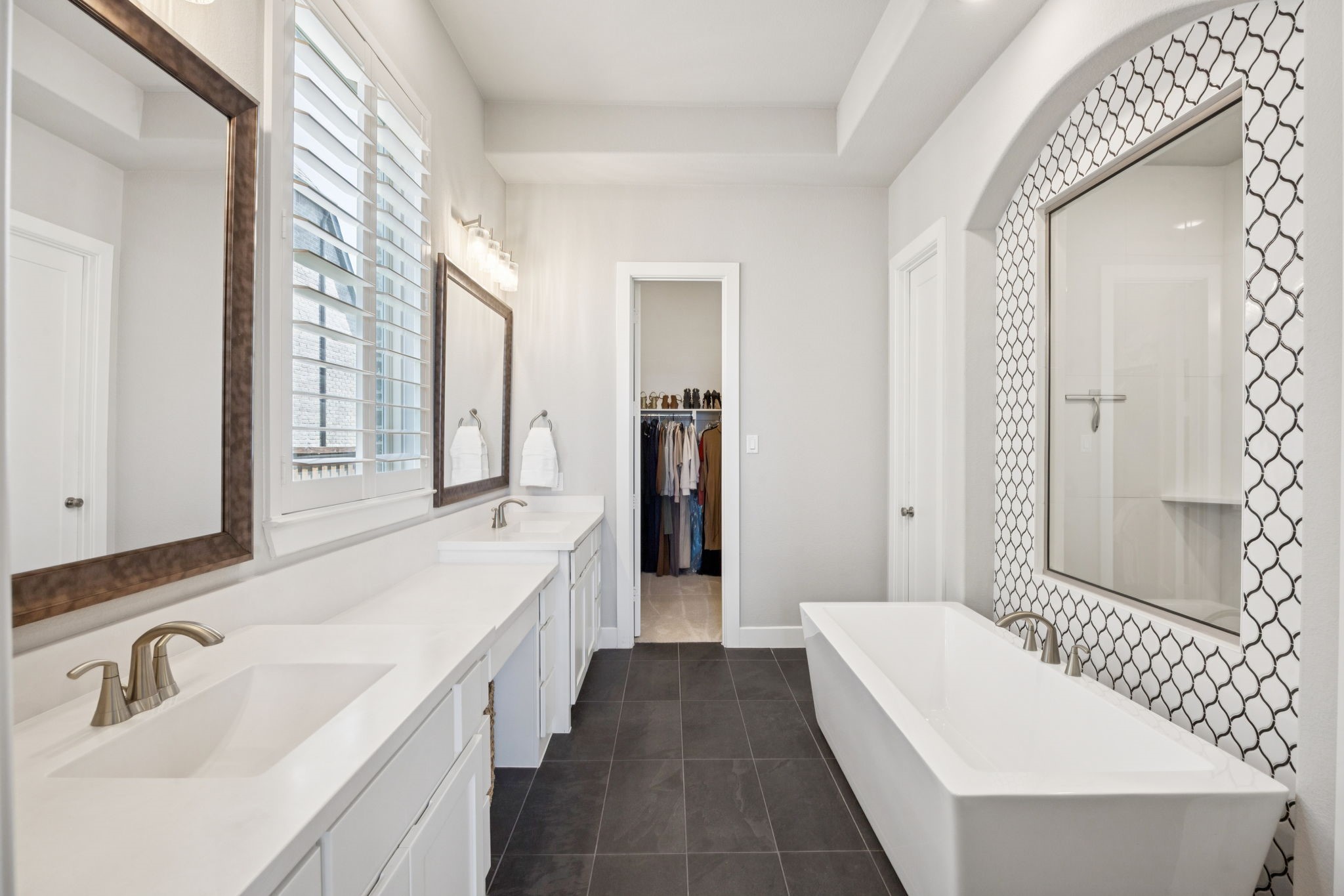 921 Gentle Knoll Lane