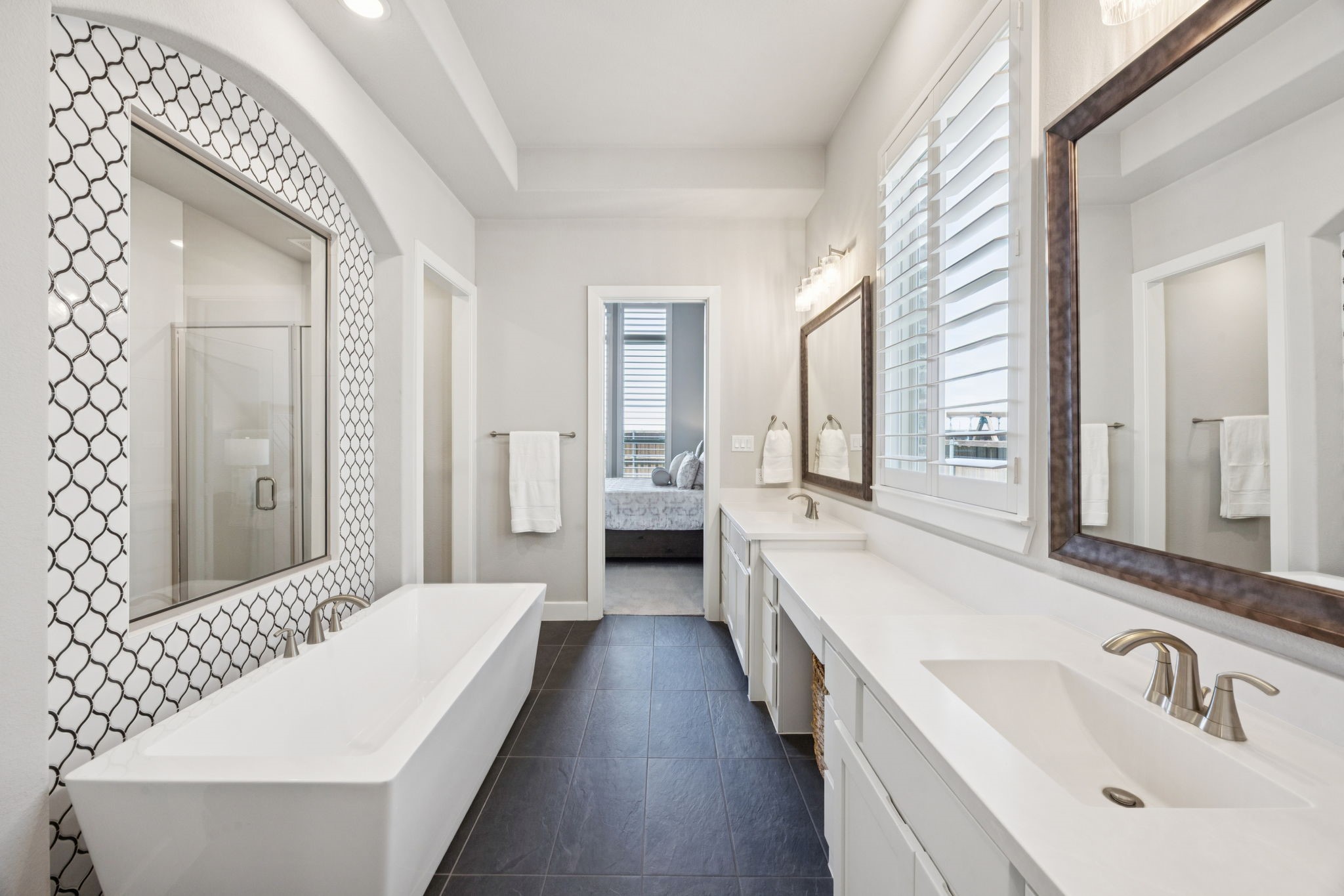 921 Gentle Knoll Lane