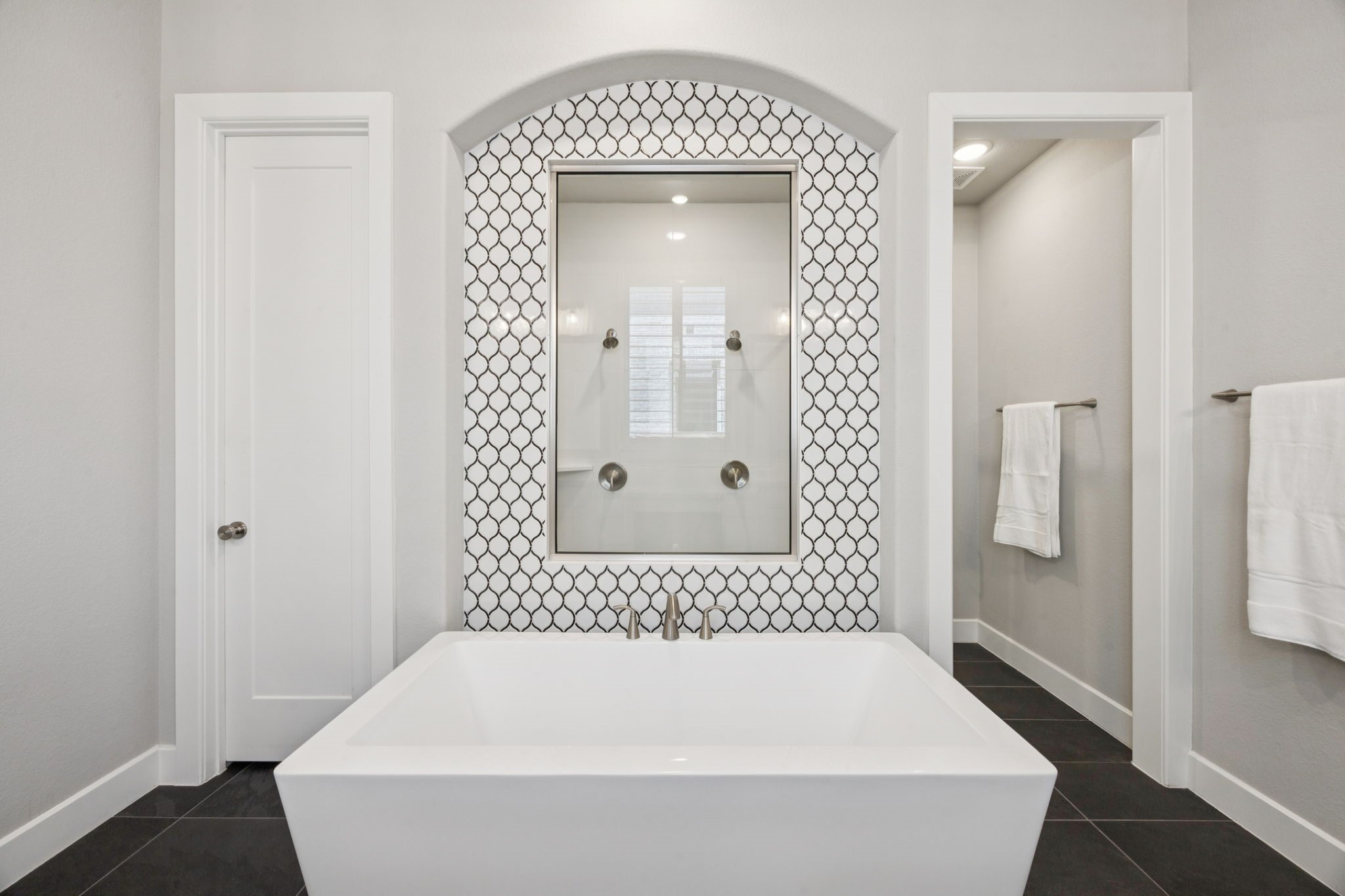 921 Gentle Knoll Lane