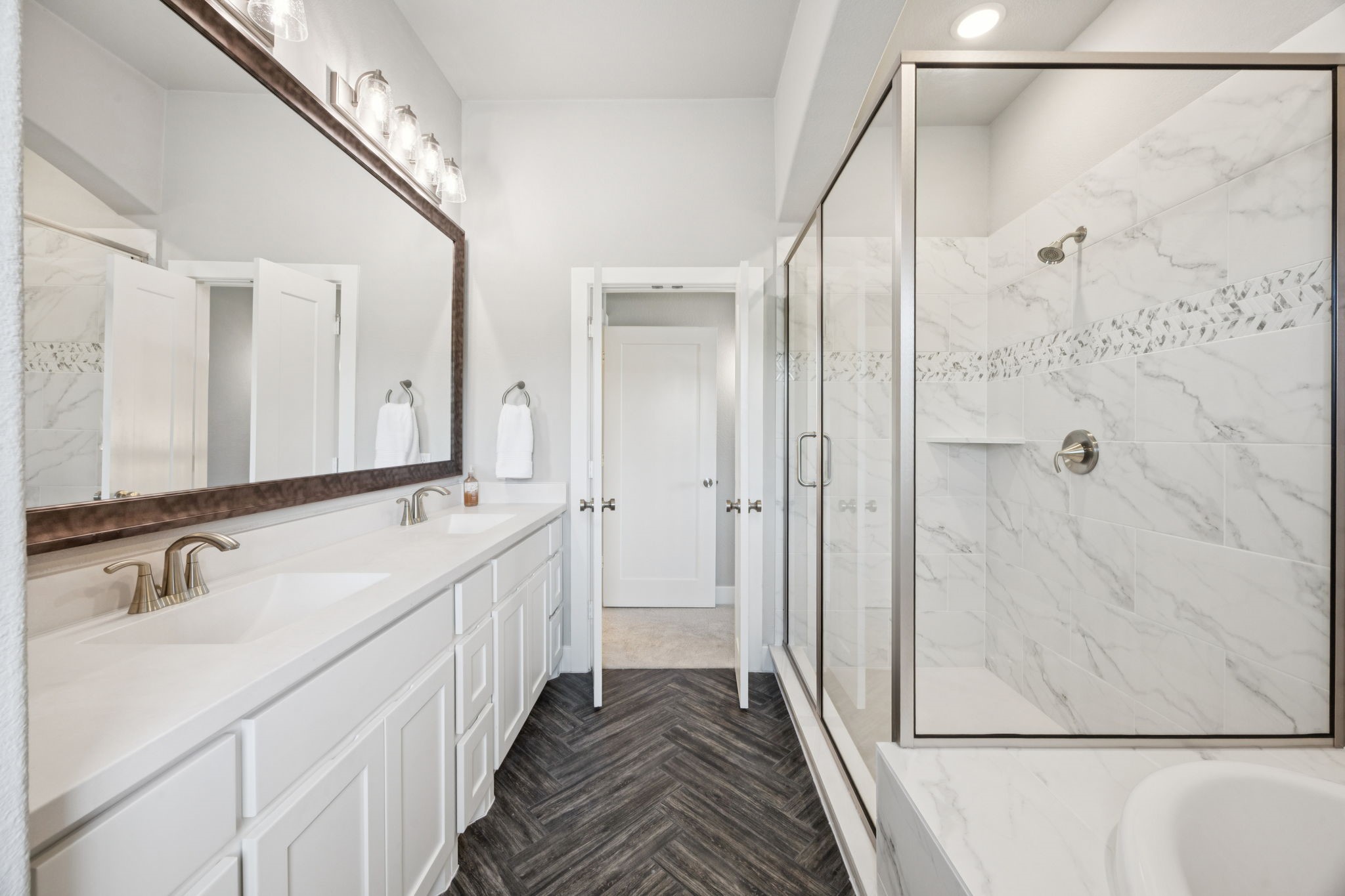 921 Gentle Knoll Lane