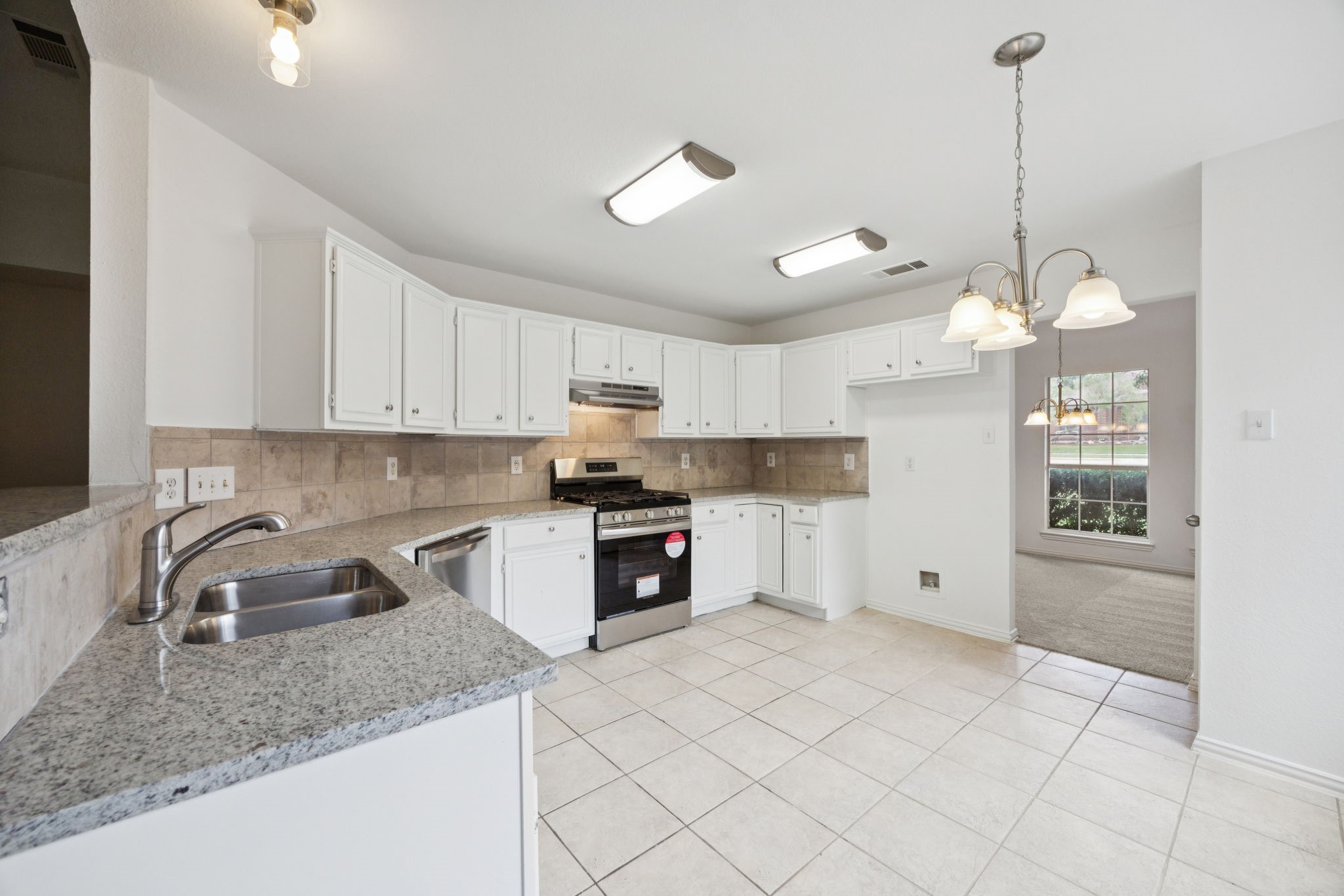 6213 Lennox Lane