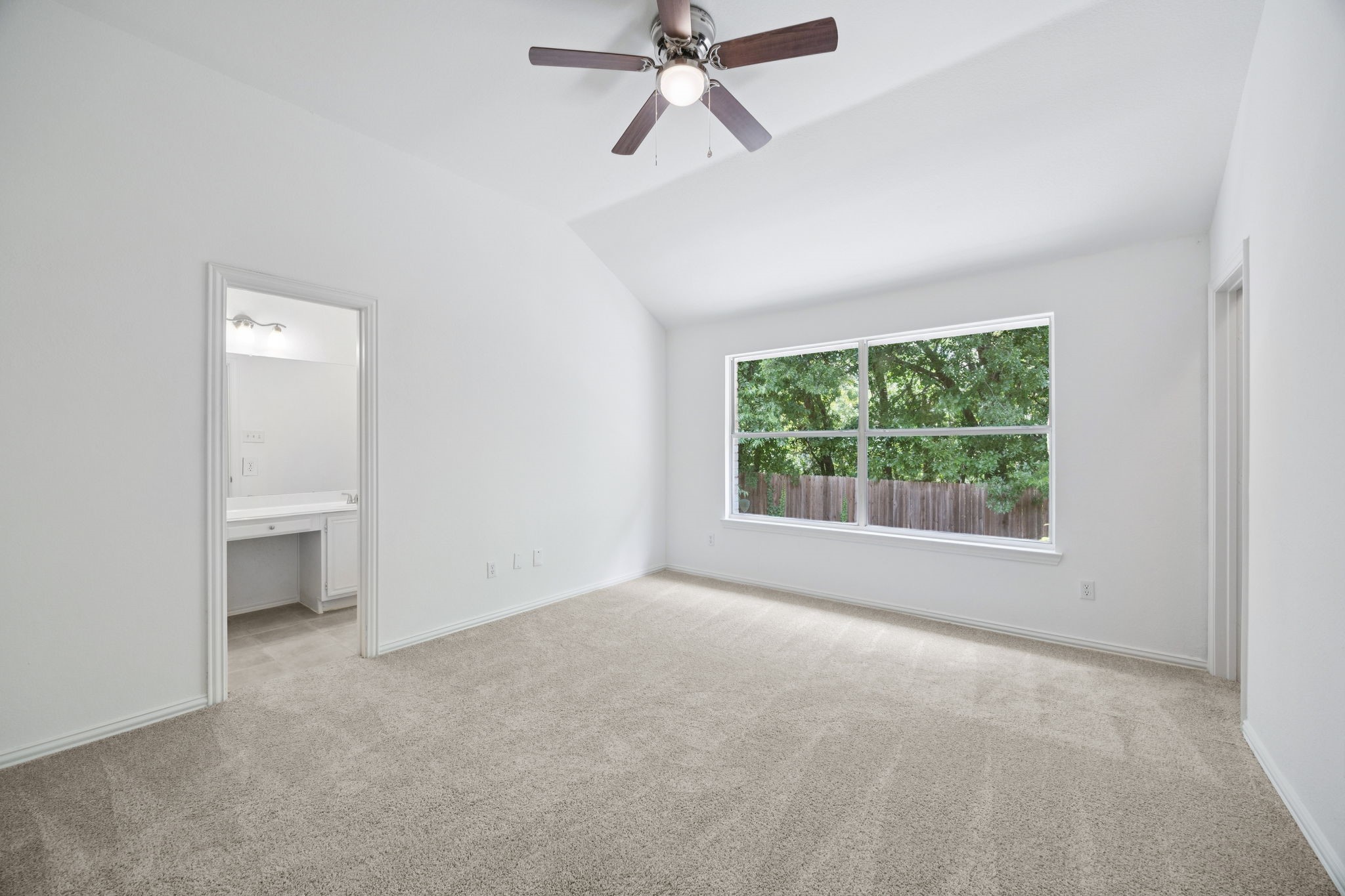 6213 Lennox Lane