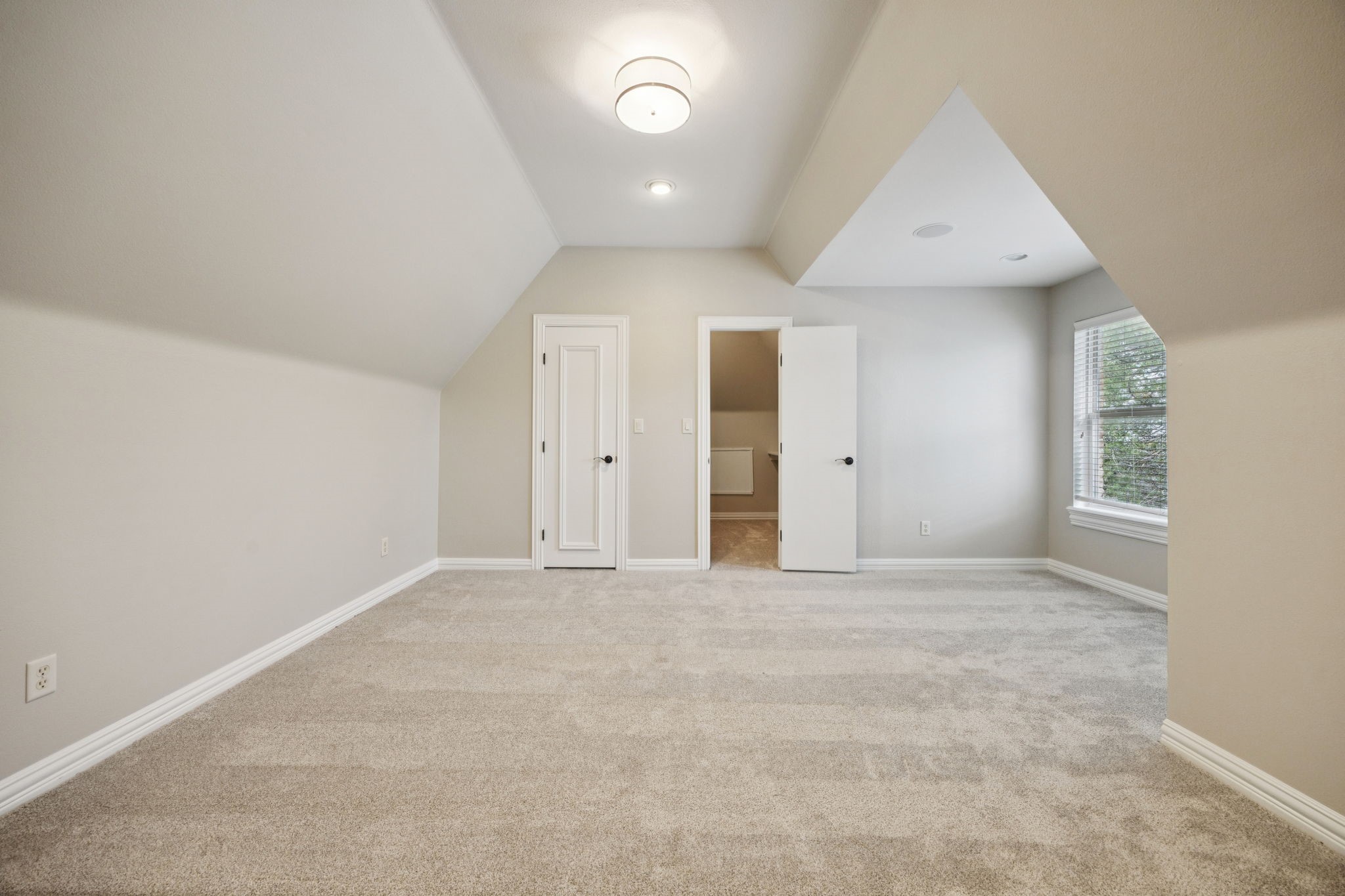 1705 Verdi Lane