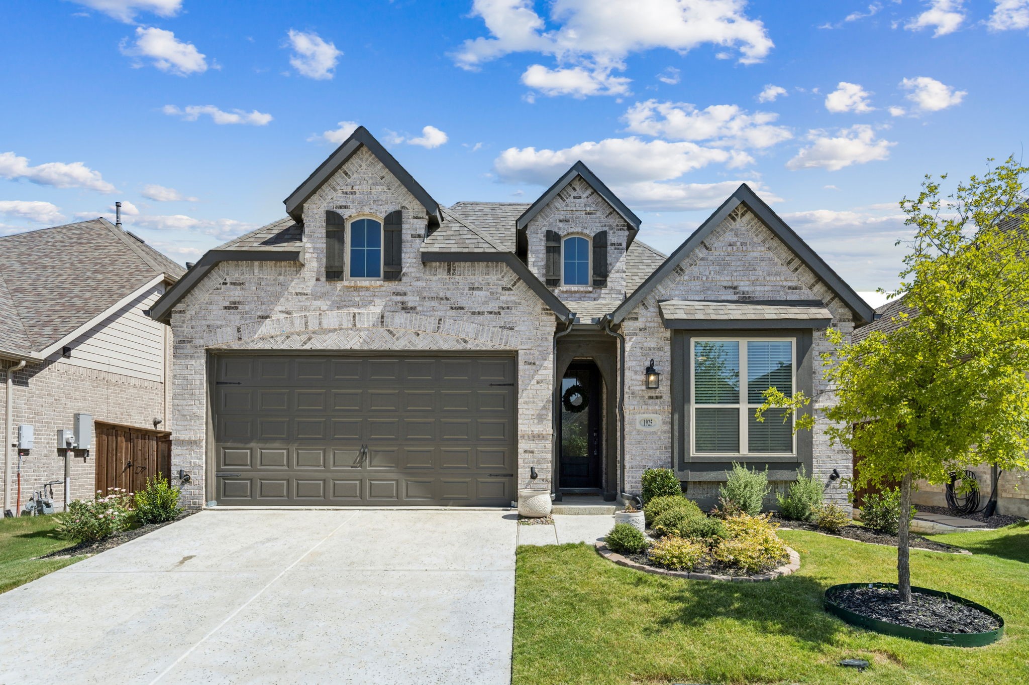 1925 Pelham Drive