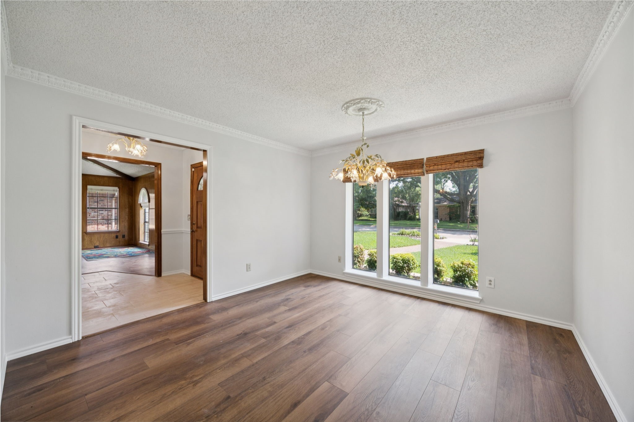 3305 Canterbury Drive