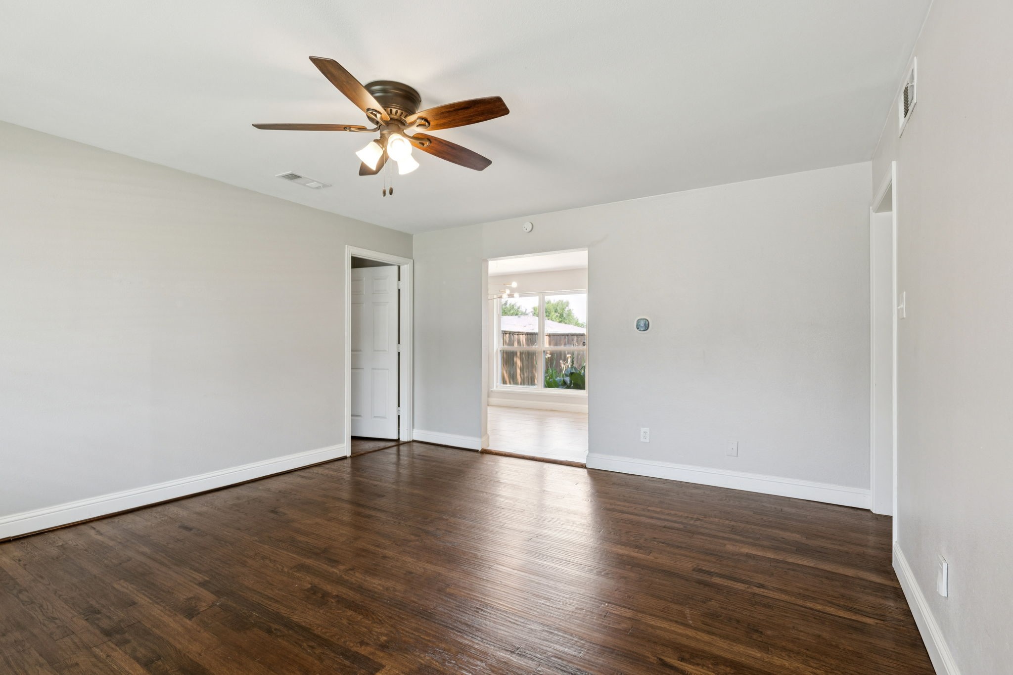 519 Royal Crest Drive