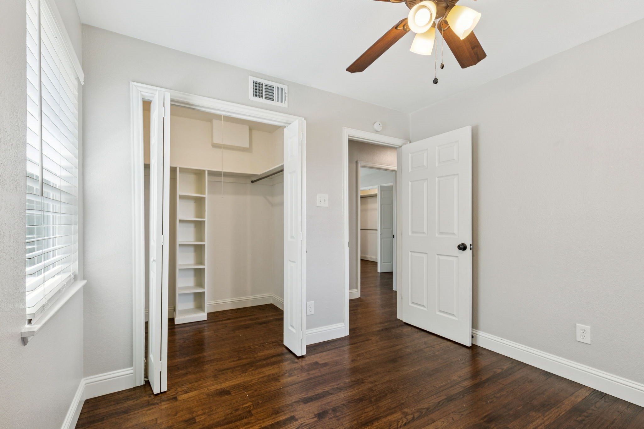 519 Royal Crest Drive