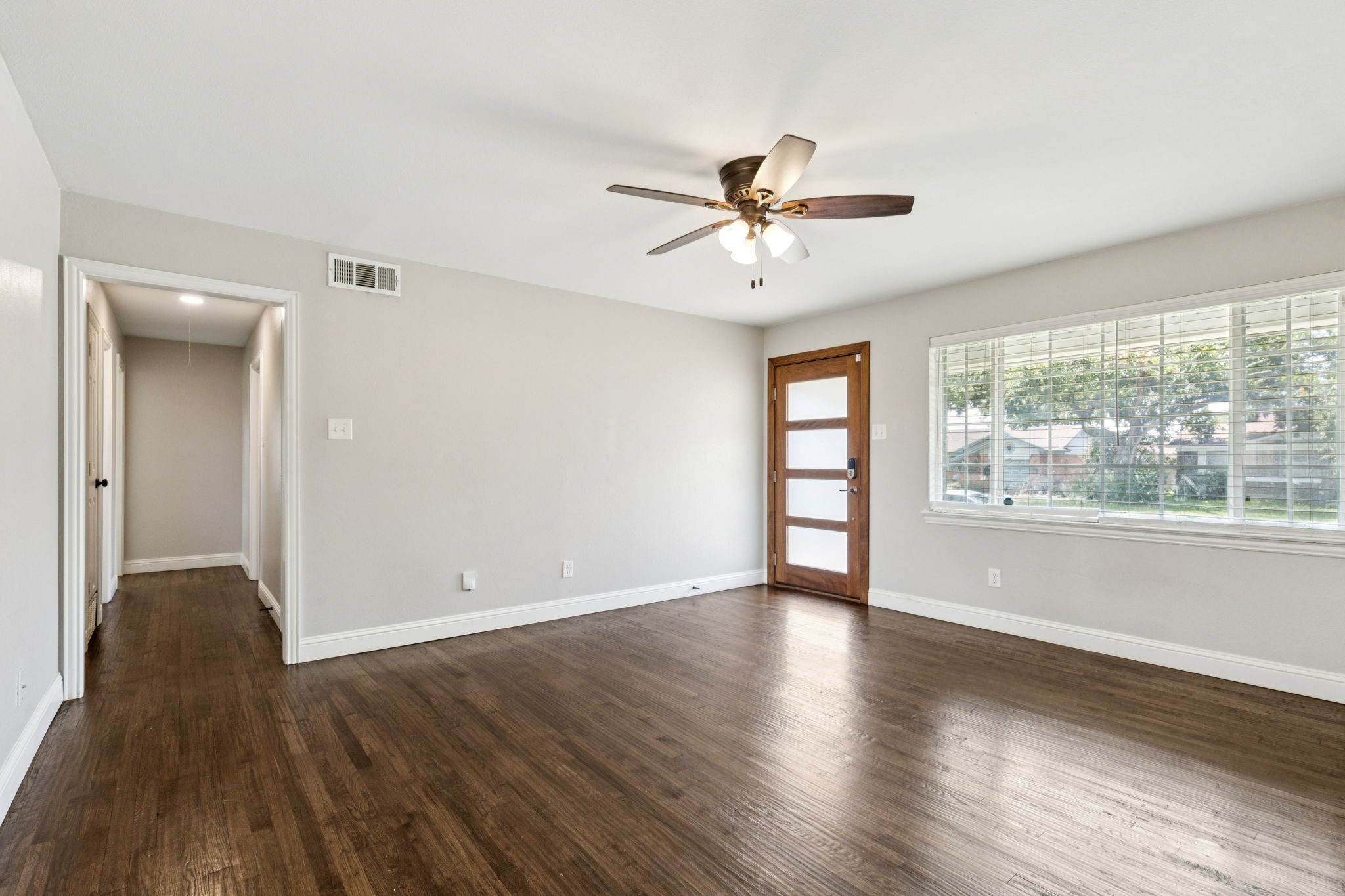 519 Royal Crest Drive