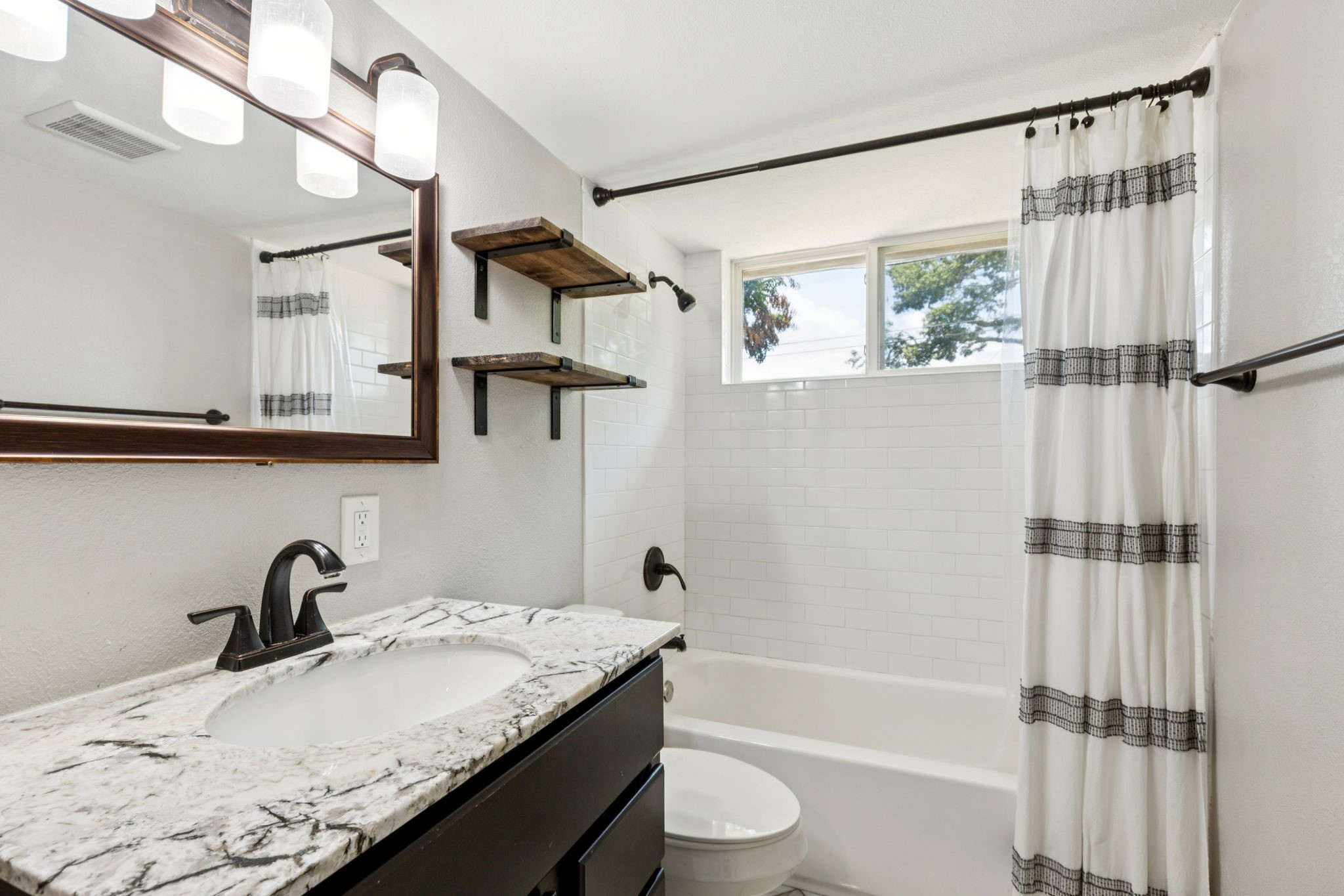 519 Royal Crest Drive