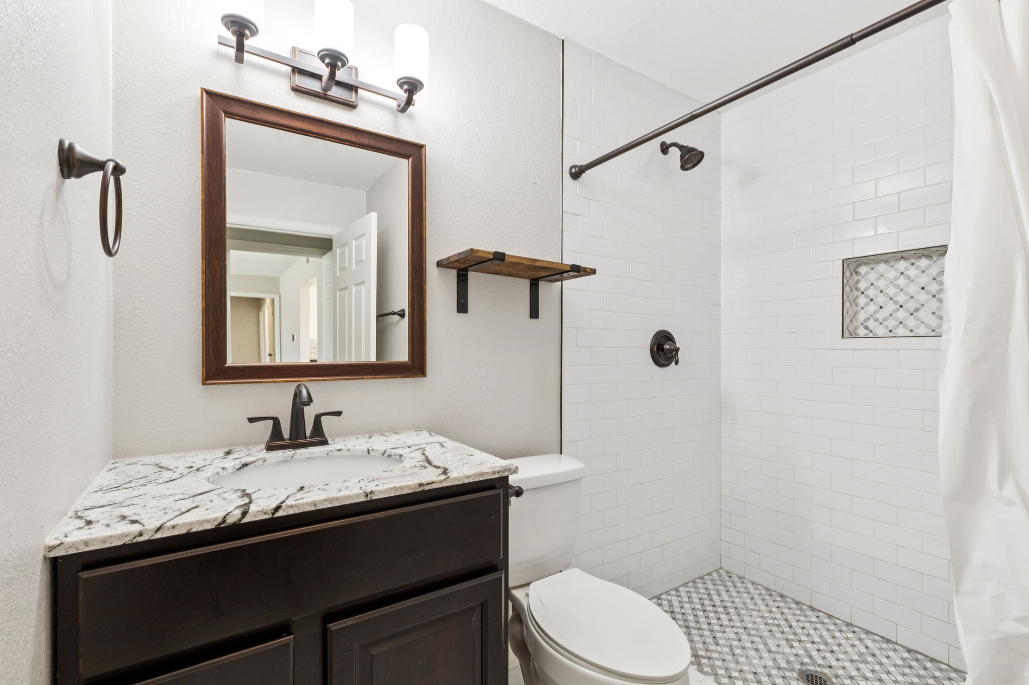 519 Royal Crest Drive