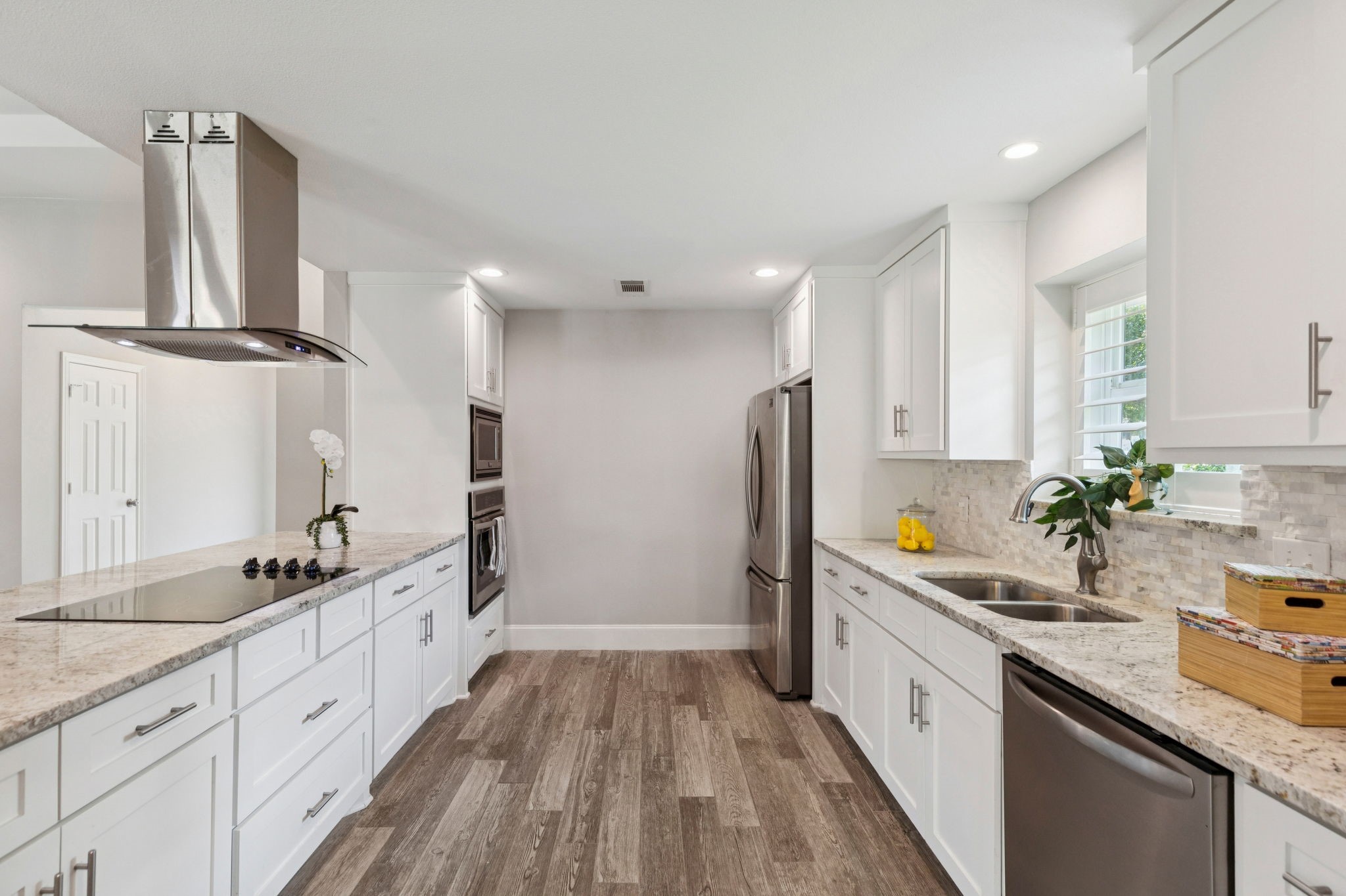 1801 Cross Bend Road