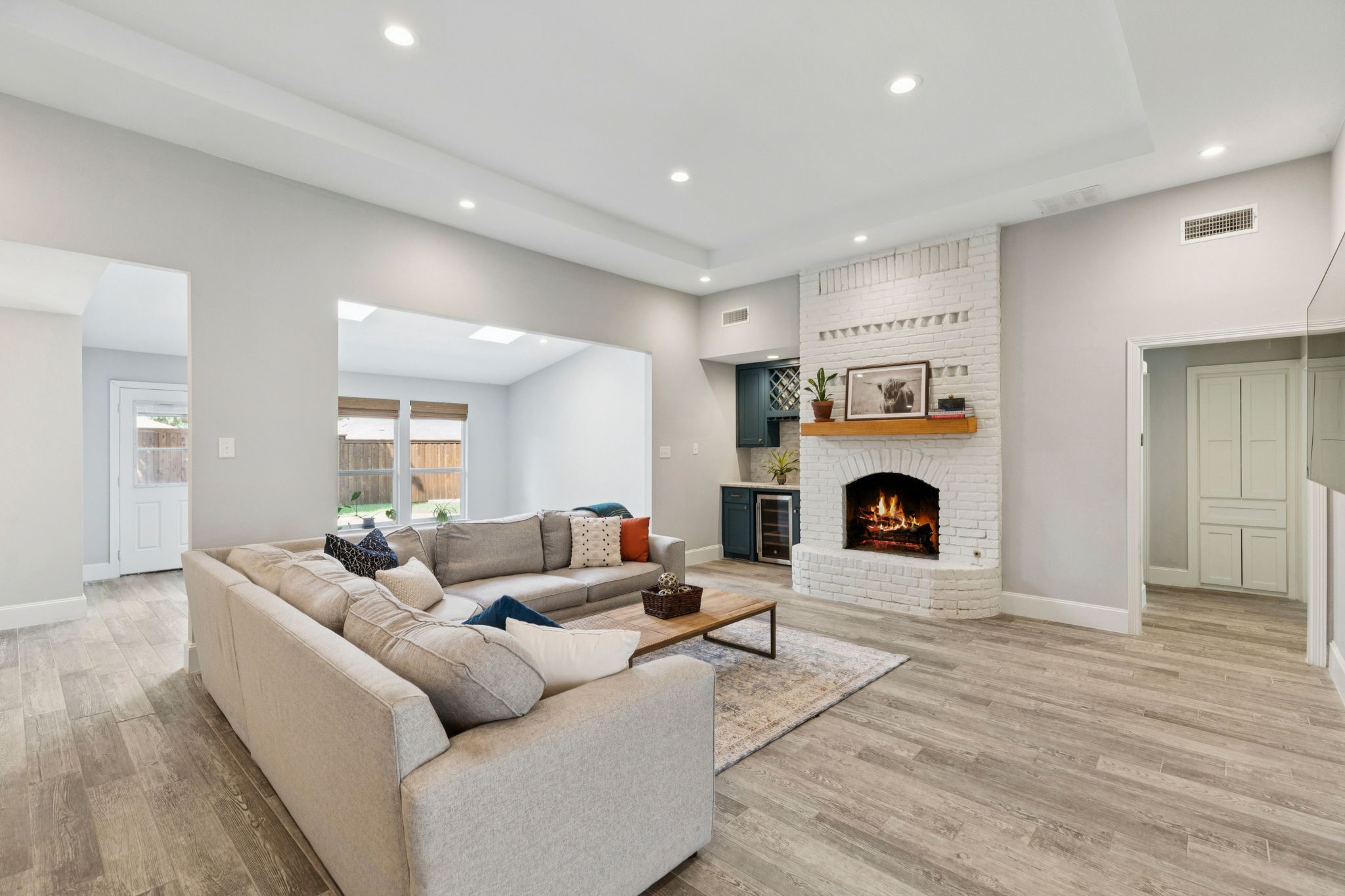 1801 Cross Bend Road